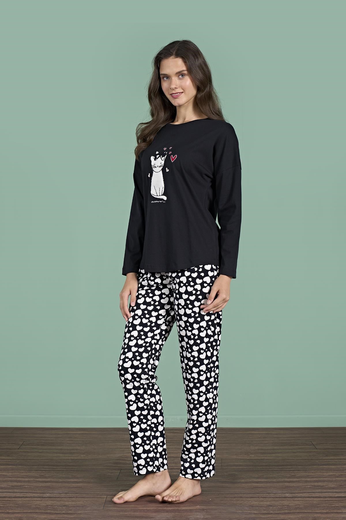 328889Kadın Siyah Kedi Baskılı Uzun Kollu Yuvarlak Yaka Pijama Takımı C7T2N91Uzun Kol PijamaPijadoreKadın Siyah Kedi Baskılı Uzun Kollu Yuvarlak Yaka Pijama Takımı C7T2N91