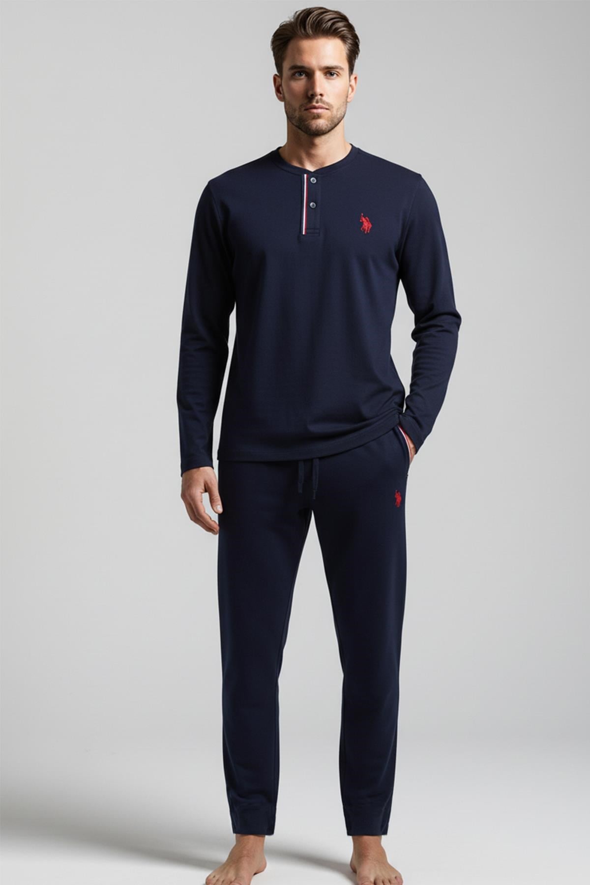 328981Erkek Uzun Kollu Lacivert Düğmeli Yaka Düz Paça Pijama Takımı C8T5N981Pijama TakımıPoloErkek Uzun Kollu Lacivert Düğmeli Yaka Düz Paça Pijama Takımı C8T5N981