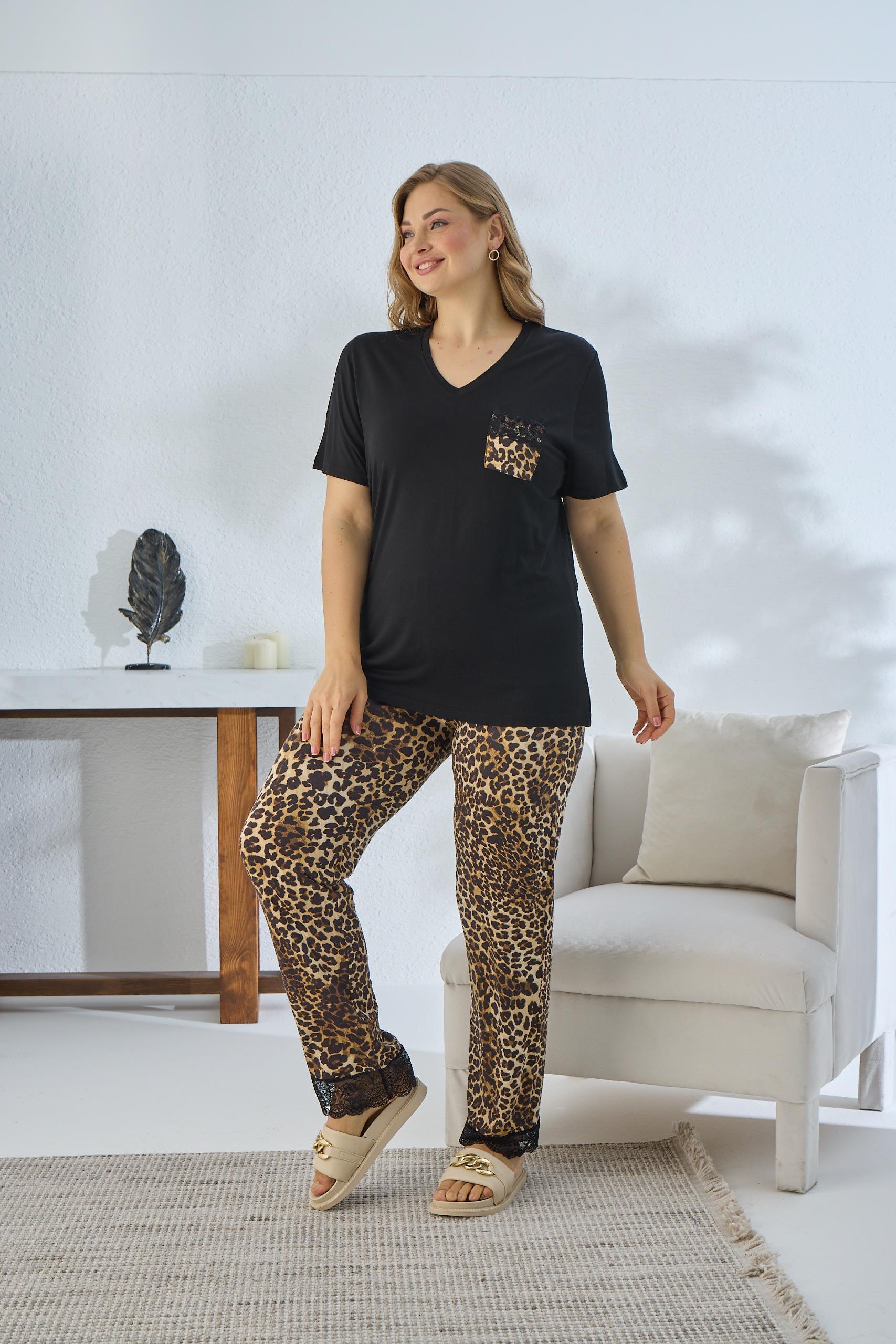 318759Kadın Büyük Beden Kısa Kol Siyah Pijama Takım C6T5N841cotonhause.com.tr Online Alışveriş - Sezon İndirimlerini KeşfetKadın Büyük Beden Kısa Kol Siyah Pijama Takım C6T5N841Büyük BedenSevimKadın Büyük Beden Kısa Kol Siyah Pijama Takım C6T5N841
