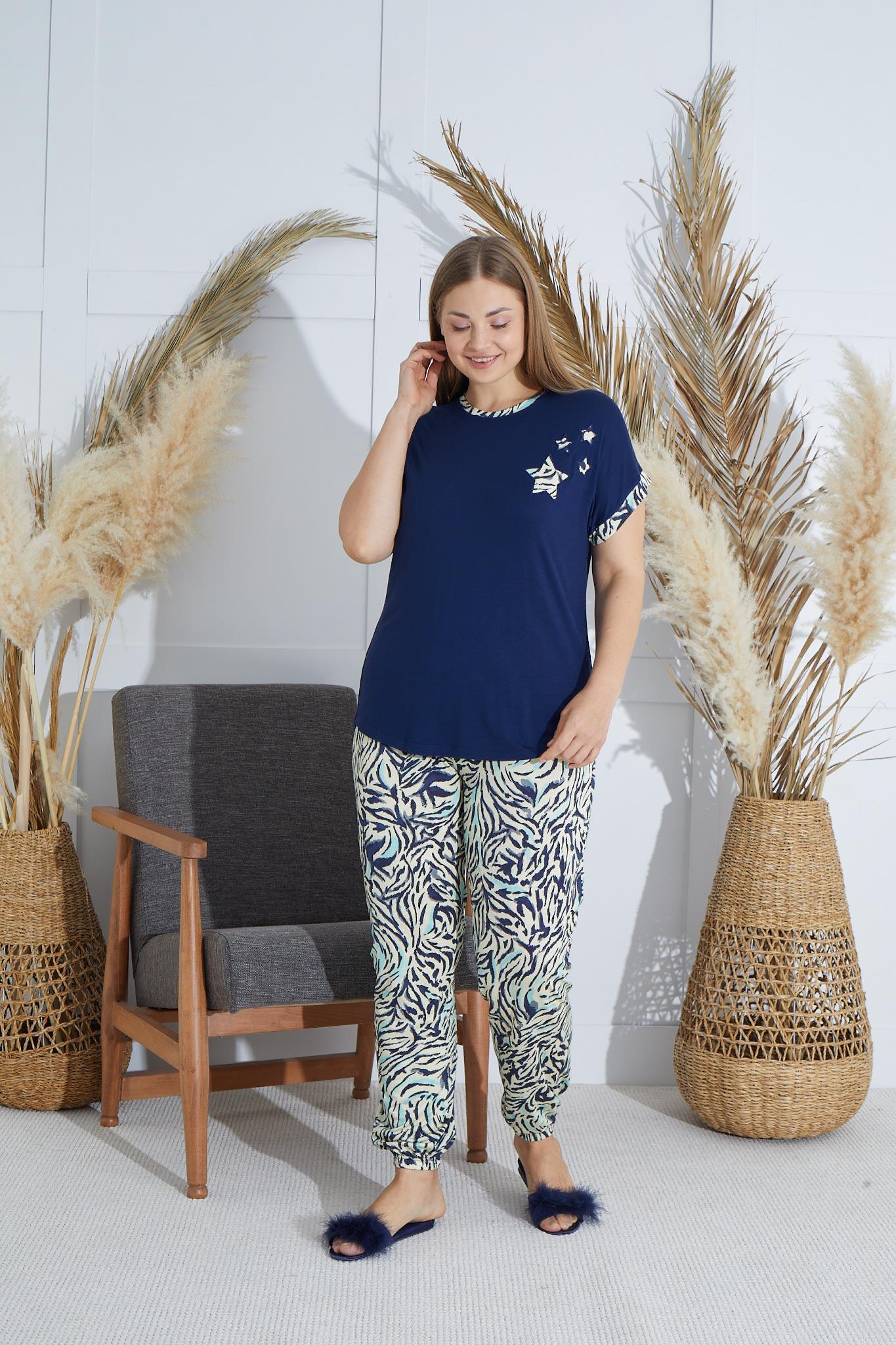 318767Kadın Büyük Beden Kısa Kol Lacivert Pijama Takım C3T4N851cotonhause.com.tr Online Alışveriş - Sezon İndirimlerini KeşfetKadın Büyük Beden Kısa Kol Lacivert Pijama Takım C3T4N851Büyük BedenSevimKadın Büyük Beden Kısa Kol Lacivert Pijama Takım C3T4N851