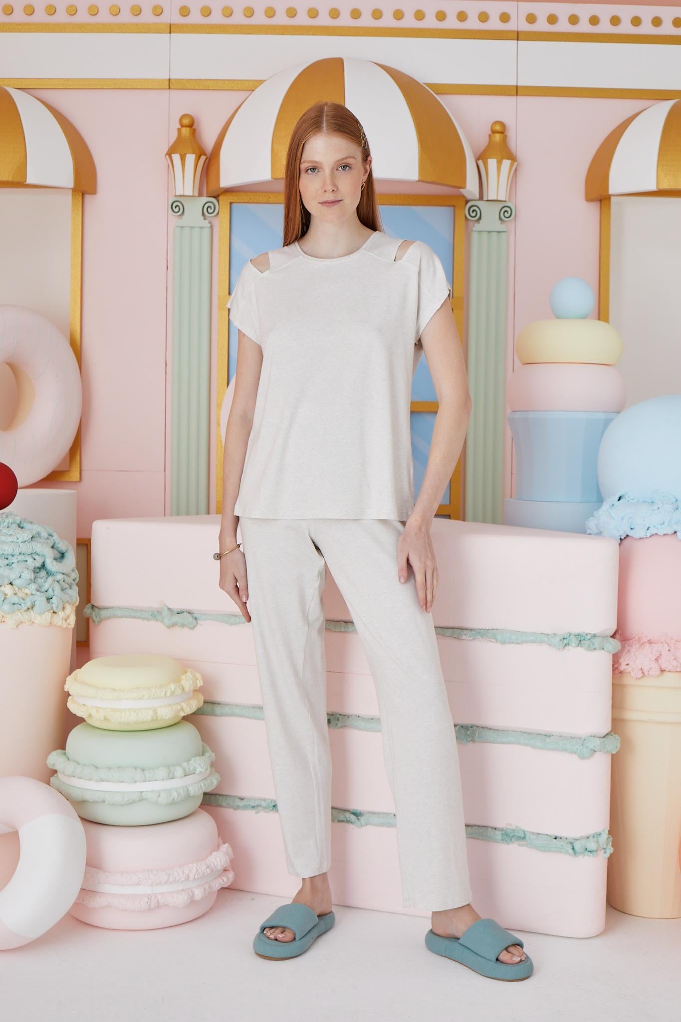 318623Kadın Kısa Kol Bej Melanj Pijama Takım C1T7N651cotonhause.com.tr Online Alışveriş - Sezon İndirimlerini KeşfetKadın Kısa Kol Bej Melanj Pijama Takım C1T7N651Kısa Kol / Askılı PijamaSevimKadın Kısa Kol Bej Melanj Pijama Takım C1T7N651