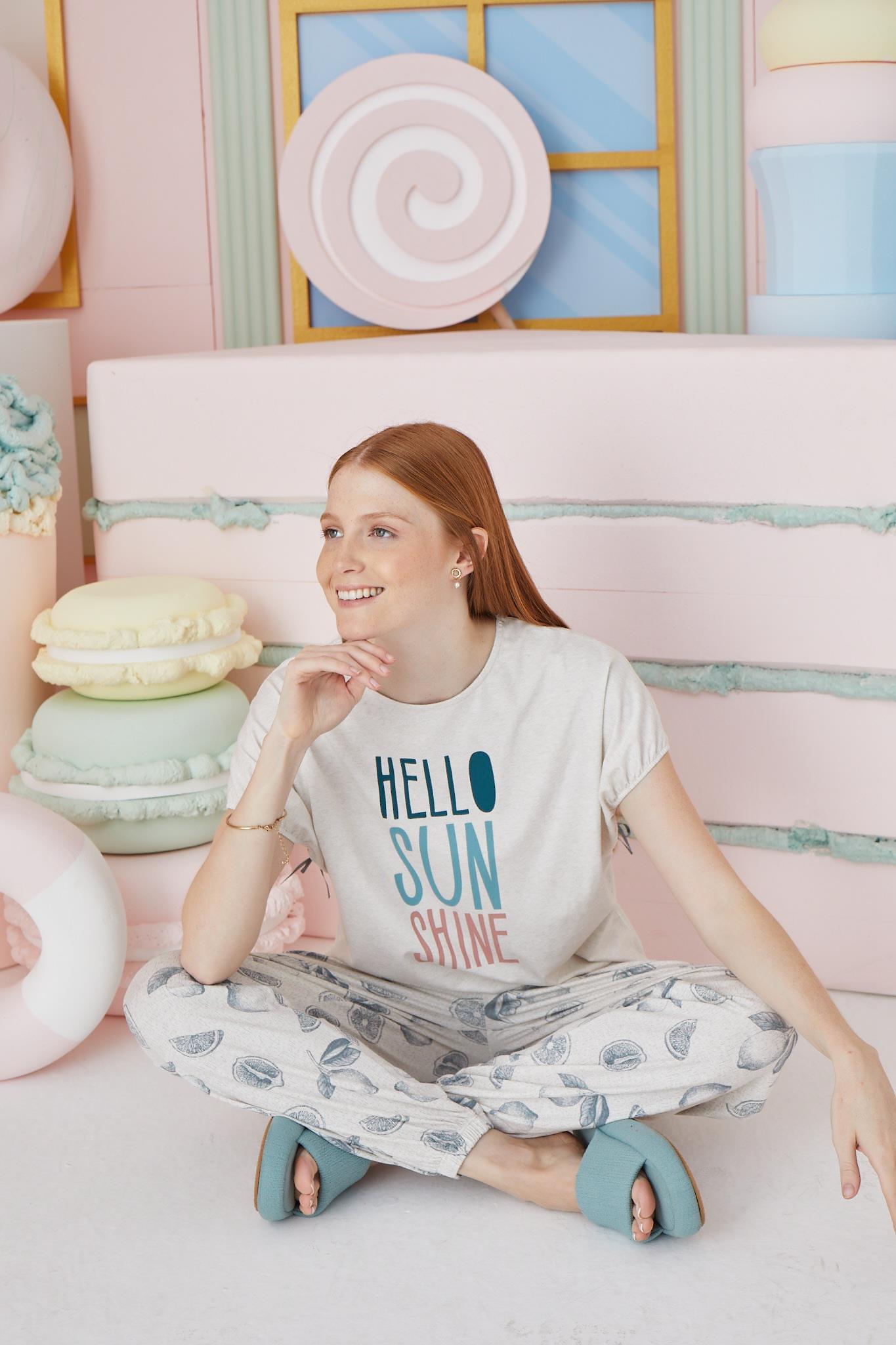318622Kadın Kısa Kol Bej Melanj Pijama Takım C0T7N651cotonhause.com.tr Online Alışveriş - Sezon İndirimlerini KeşfetKadın Kısa Kol Bej Melanj Pijama Takım C0T7N651Kısa Kol / Askılı PijamaSevimKadın Kısa Kol Bej Melanj Pijama Takım C0T7N651
