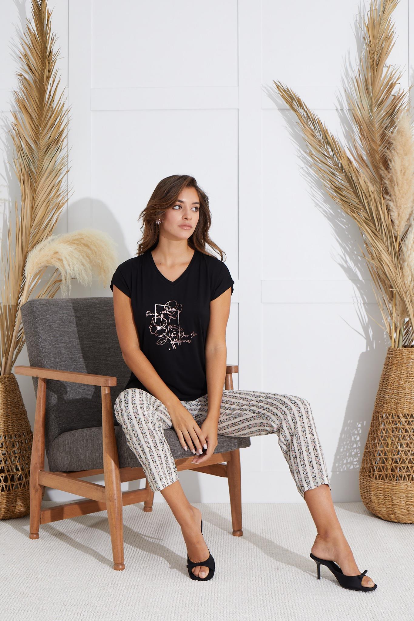 320041Kadın Kısa Kol Siyah  Pijama Takım C4T8N6O51cotonhause.com.tr Online Alışveriş - Sezon İndirimlerini KeşfetKadın Kısa Kol Siyah  Pijama Takım C4T8N6O51Kısa Kol / Askılı PijamaSevimKadın Kısa Kol Siyah  Pijama Takım C4T8N6O51