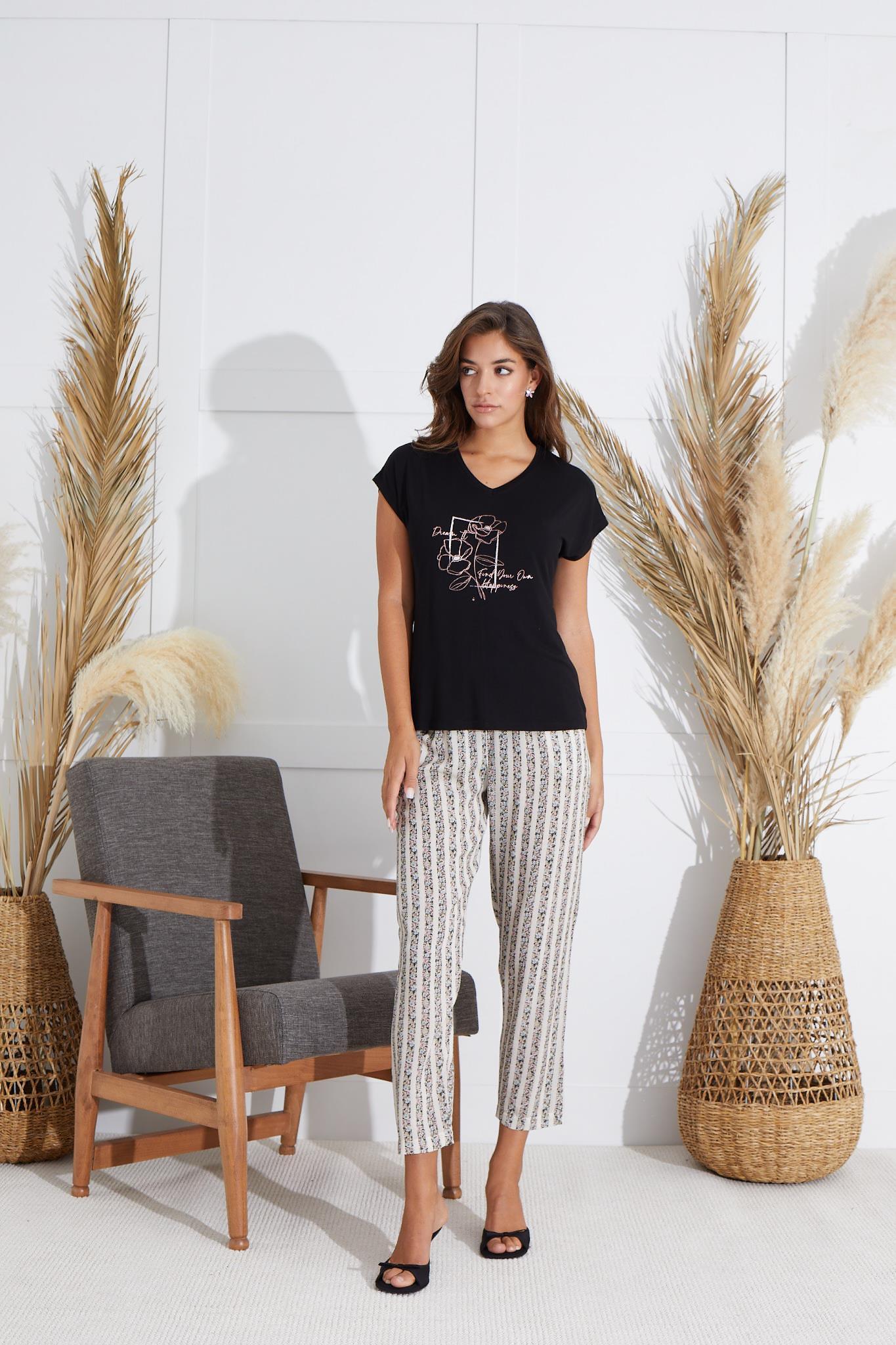 320041Kadın Kısa Kol Siyah  Pijama Takım C4T8N6O51cotonhause.com.tr Online Alışveriş - Sezon İndirimlerini KeşfetKadın Kısa Kol Siyah  Pijama Takım C4T8N6O51Kısa Kol / Askılı PijamaSevimKadın Kısa Kol Siyah  Pijama Takım C4T8N6O51