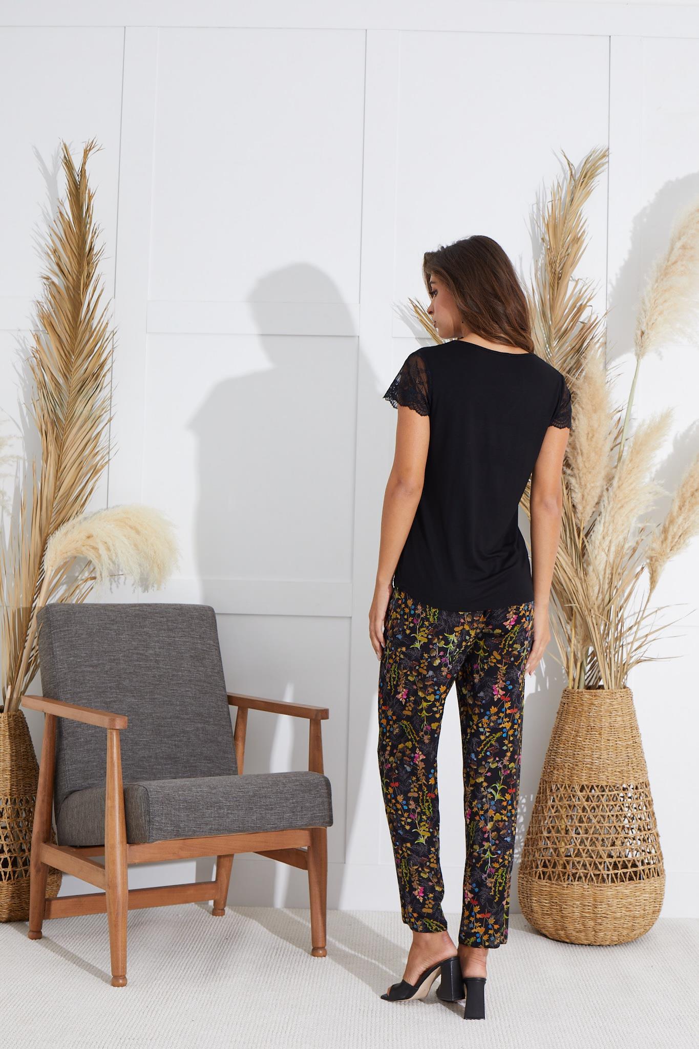 318597Kadın Kısa Kol Siyah Pijama Takım C7T8N551cotonhause.com.tr Online Alışveriş - Sezon İndirimlerini KeşfetKadın Kısa Kol Siyah Pijama Takım C7T8N551Kısa Kol / Askılı PijamaSevimKadın Kısa Kol Siyah Pijama Takım C7T8N551