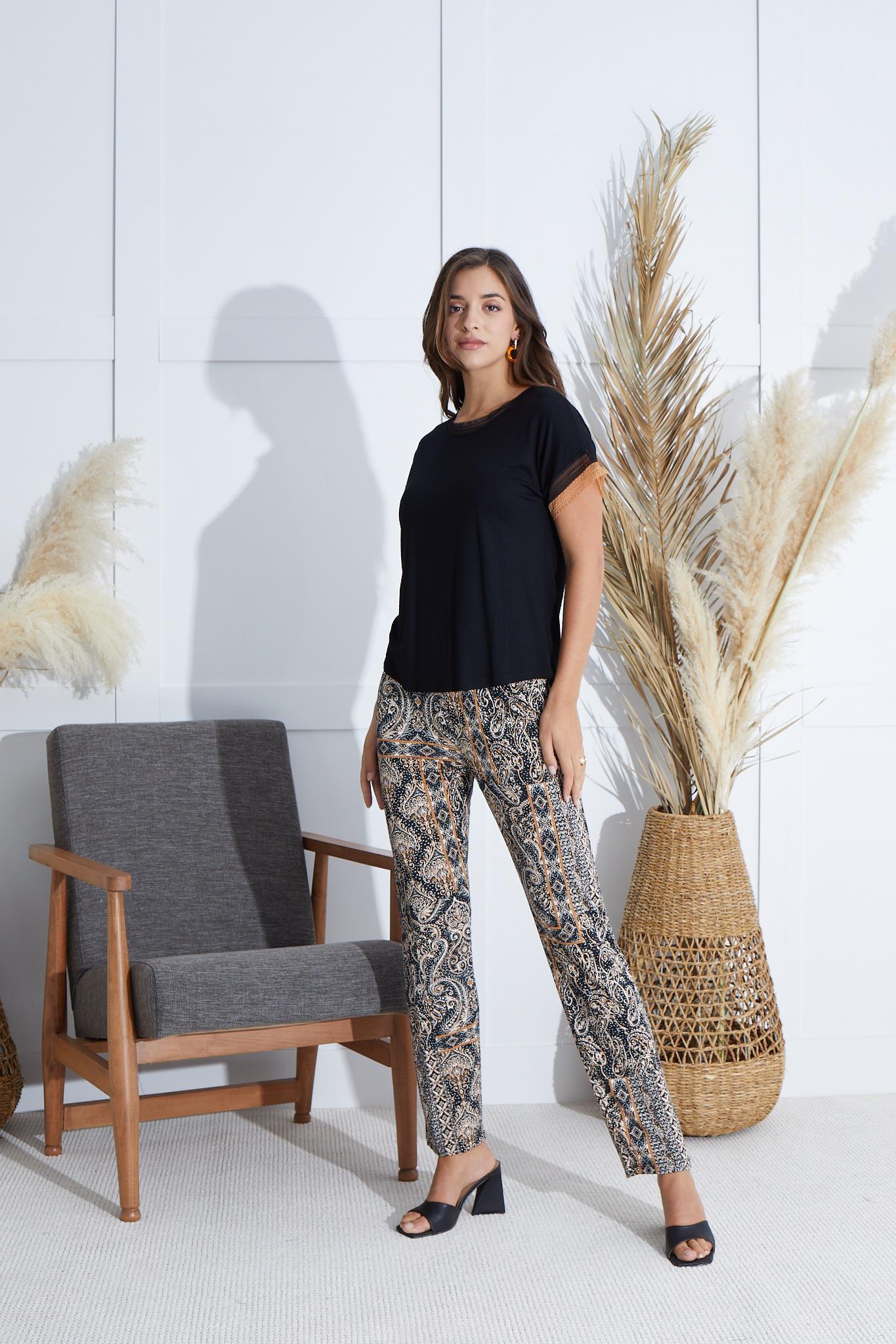 318626Kadın Kısa Kol Siyah  Pijama Takım C7T7N651cotonhause.com.tr Online Alışveriş - Sezon İndirimlerini KeşfetKadın Kısa Kol Siyah  Pijama Takım C7T7N651Kısa Kol / Askılı PijamaSevimKadın Kısa Kol Siyah  Pijama Takım C7T7N651