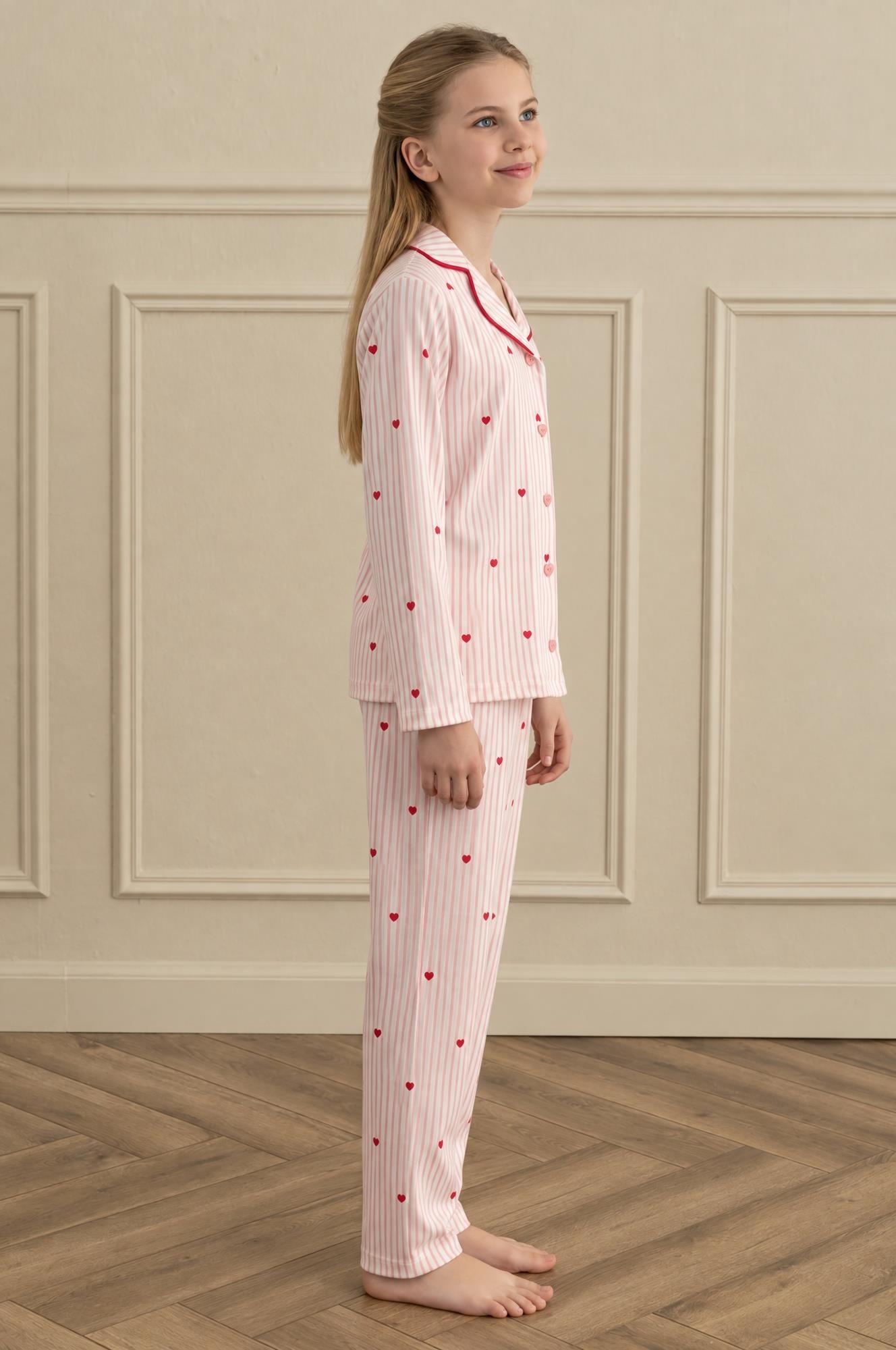 334298Kız Çocuk Uzun Kollu Önden Düğmeli Kalpli Pembe Pijama Takımı C7T3N007Kız Çocuk Uzun Kollu Düğmeli Kalpli Pembe Pijama TakımıKız Çocuk PijamaSevimKız Çocuk Uzun Kollu Önden Düğmeli Kalpli Pembe Pijama Takımı C7T3N007