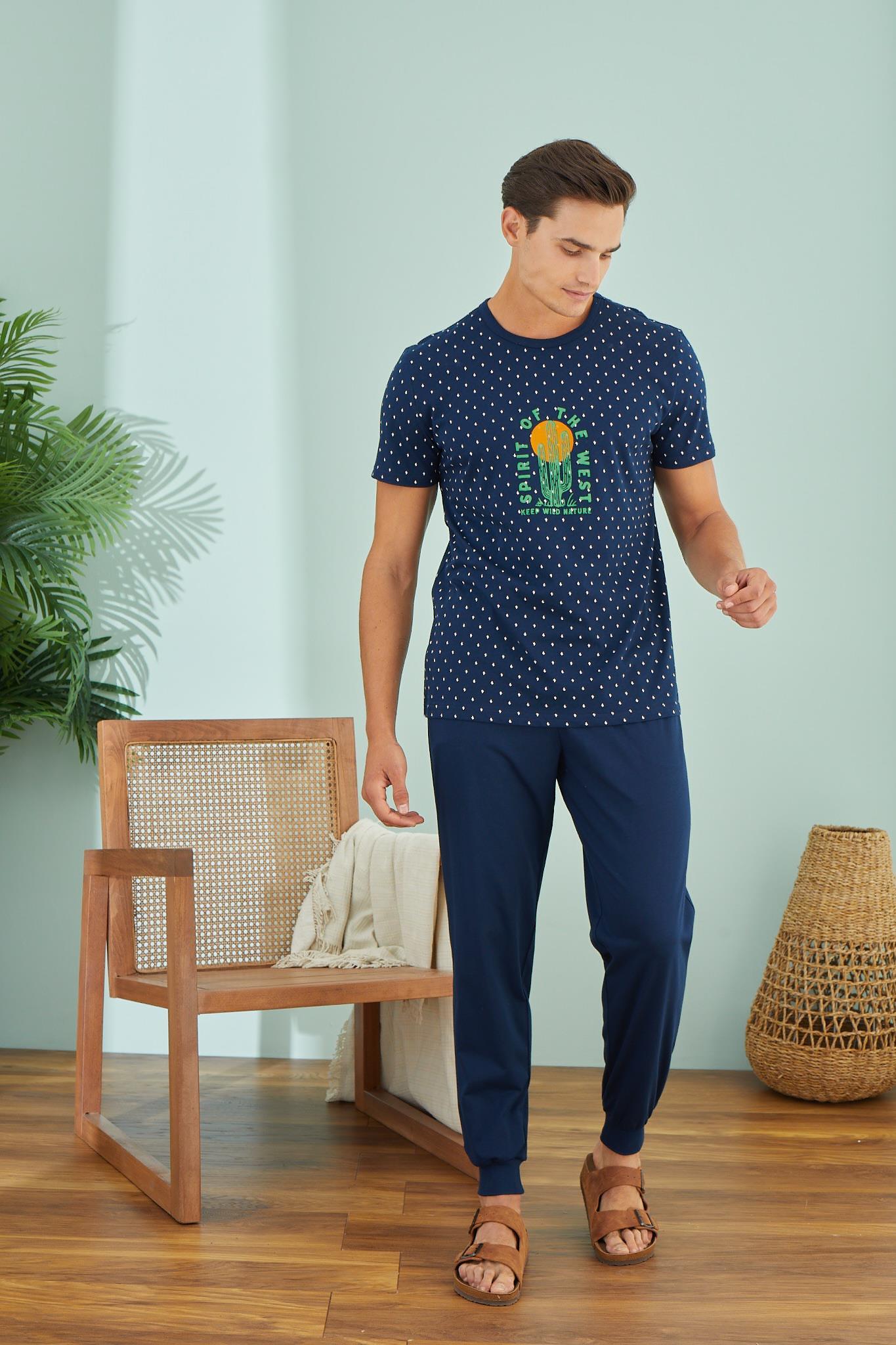 318743Erkek Kısa Kol Lacivert Pijama Takım C9T7N49cotonhause.com.tr Online Alışveriş - Sezon İndirimlerini KeşfetErkek Kısa Kol Lacivert Pijama Takım C9T7N49Pijama TakımıSevimErkek Kısa Kol Lacivert Pijama Takım C9T7N49