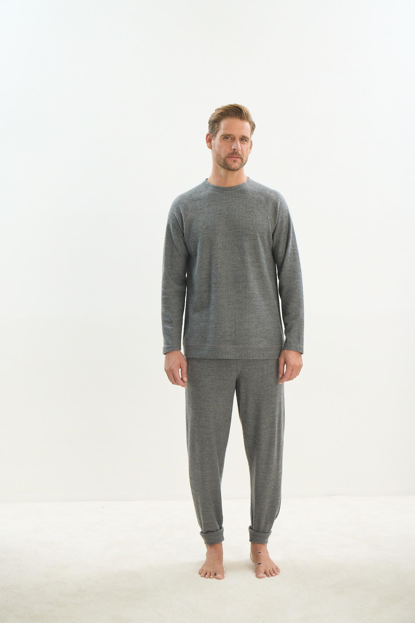 325495Erkek Uzun Kol Antrasit Pijama Takım C0T4N5O9Erkek Uzun Kol Antrasit Pijama Takım C0T4N5O9SevimPijama TakımıPijama TakımıSevimErkek Uzun Kol Antrasit Pijama Takım C0T4N5O9