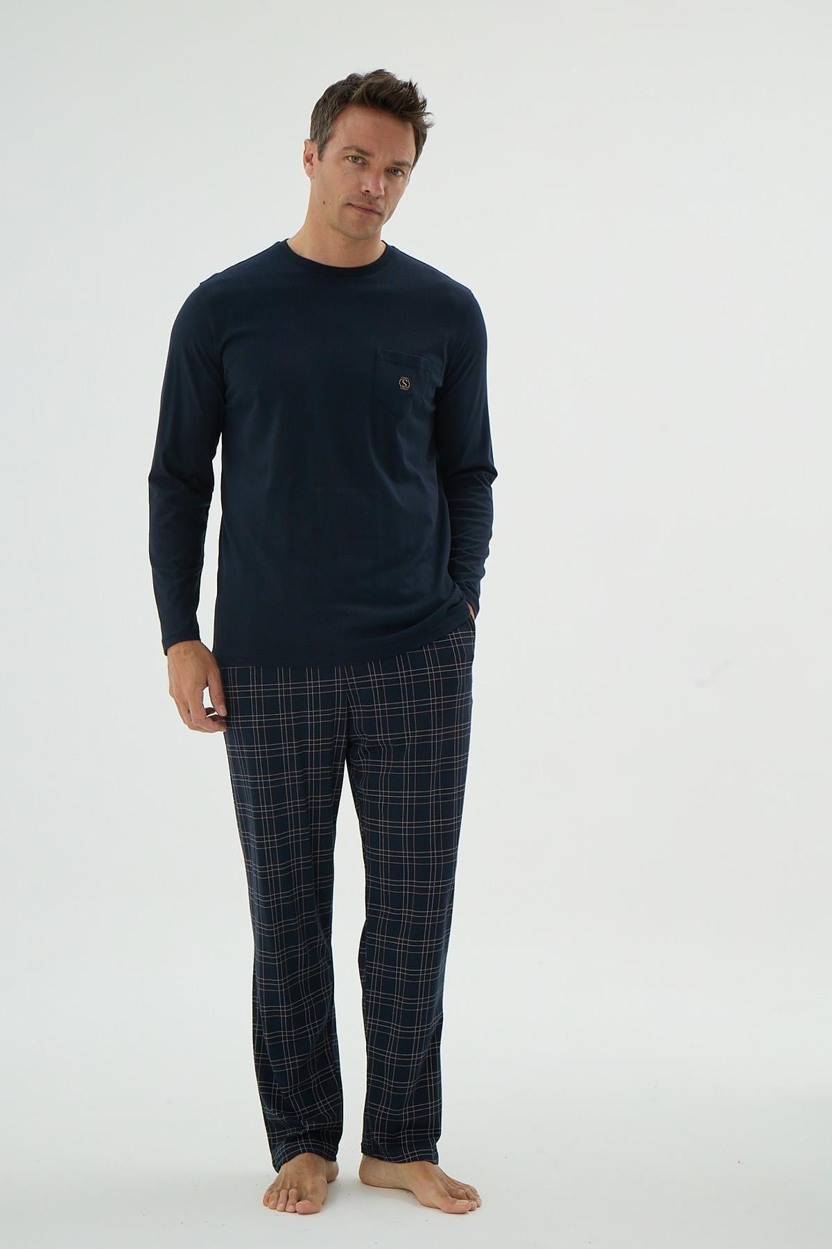 328678Erkek Uzun Kol Cep Detaylı Ekose Alt Lacivert Pijama Takımı C4T2N69Pijama TakımıSevimErkek Uzun Kol Cep Detaylı Ekose Alt Lacivert Pijama Takımı C4T2N69