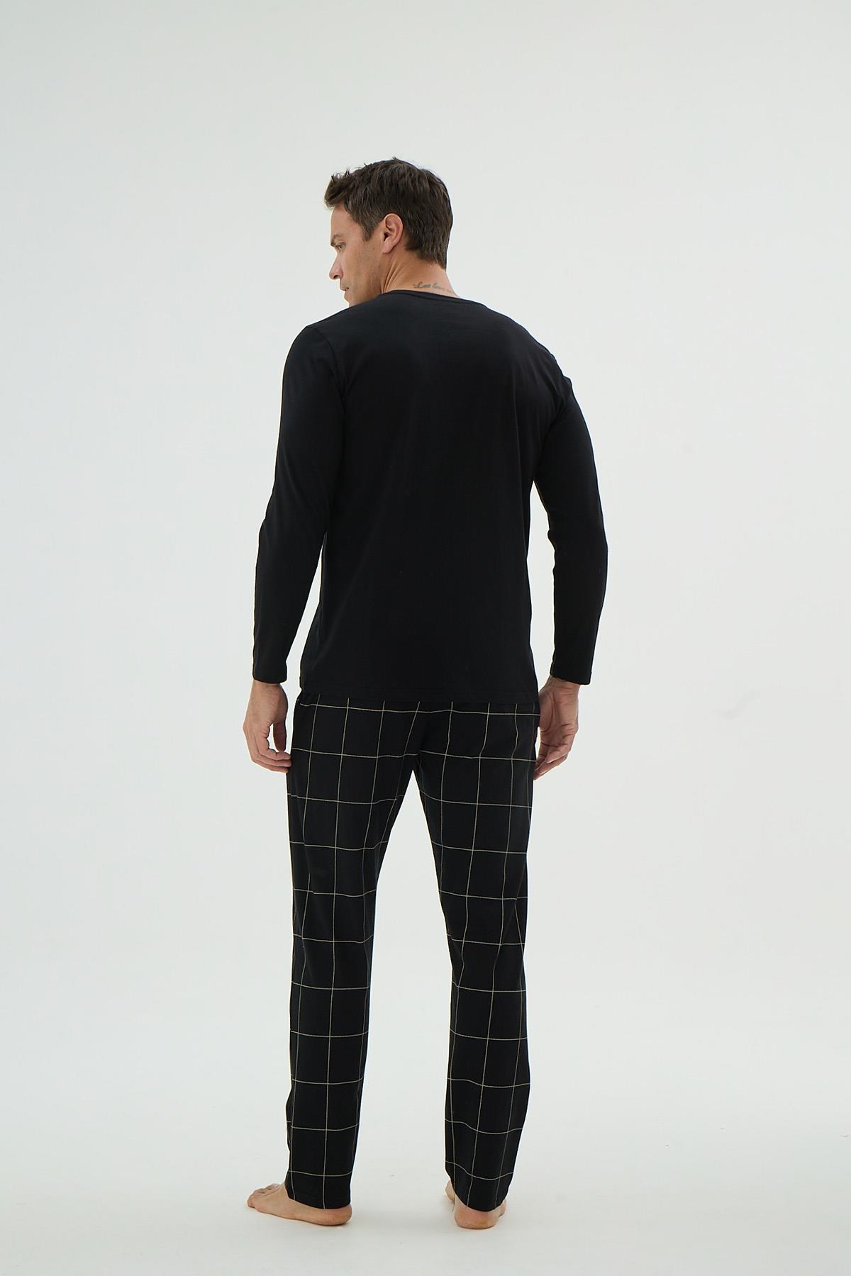 328685Erkek Uzun Kol Çizgili Alt Düğmeli Yaka Siyah Pijama Takımı C8T3N69Pijama TakımıSevimErkek Uzun Kol Çizgili Alt Düğmeli Yaka Siyah Pijama Takımı C8T3N69