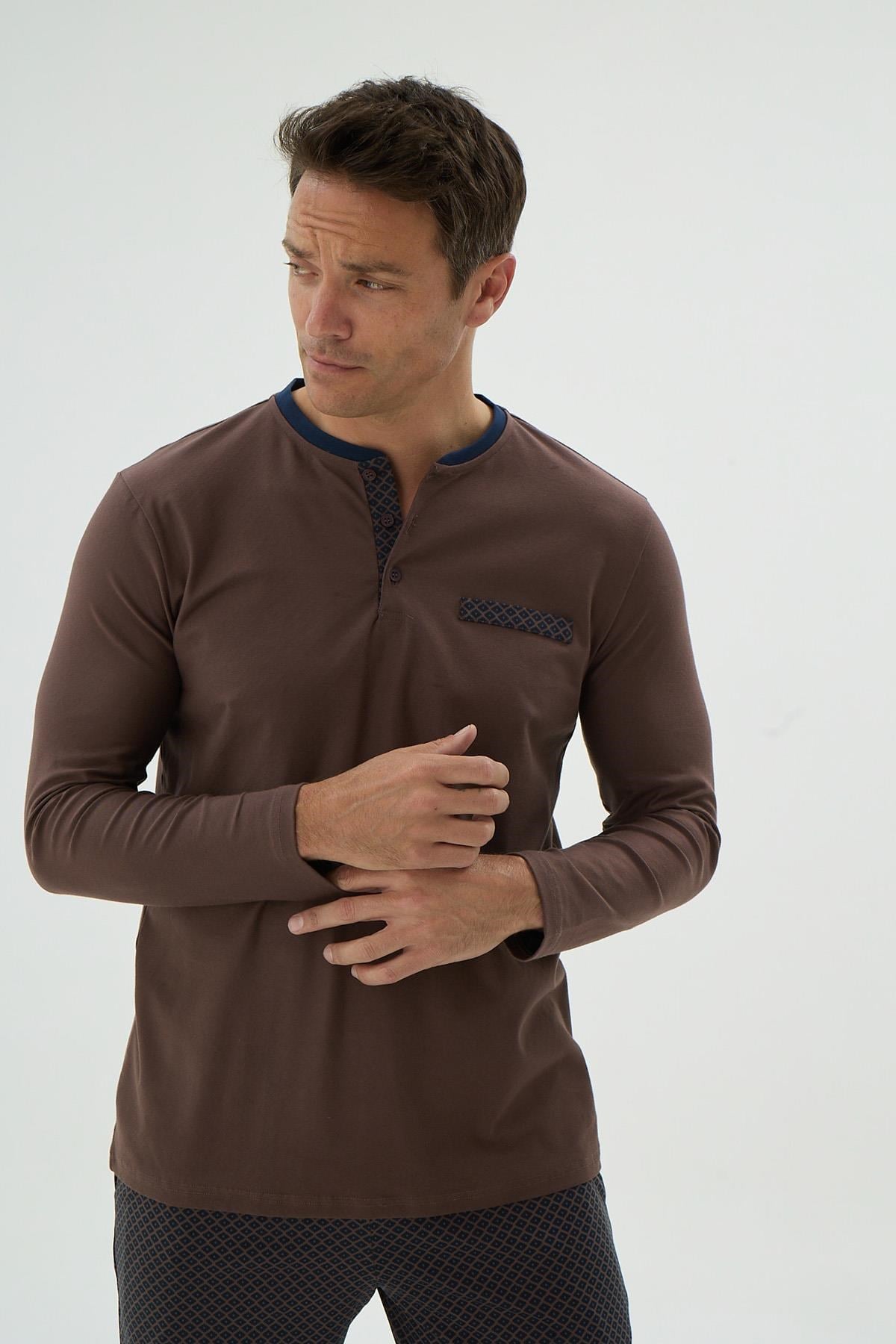 328688Erkek Uzun Kol Düğmeli Yaka Desenli Alt Kahve Pijama Takımı C1T4N69Pijama TakımıSevimErkek Uzun Kol Düğmeli Yaka Desenli Alt Kahve Pijama Takımı C1T4N69