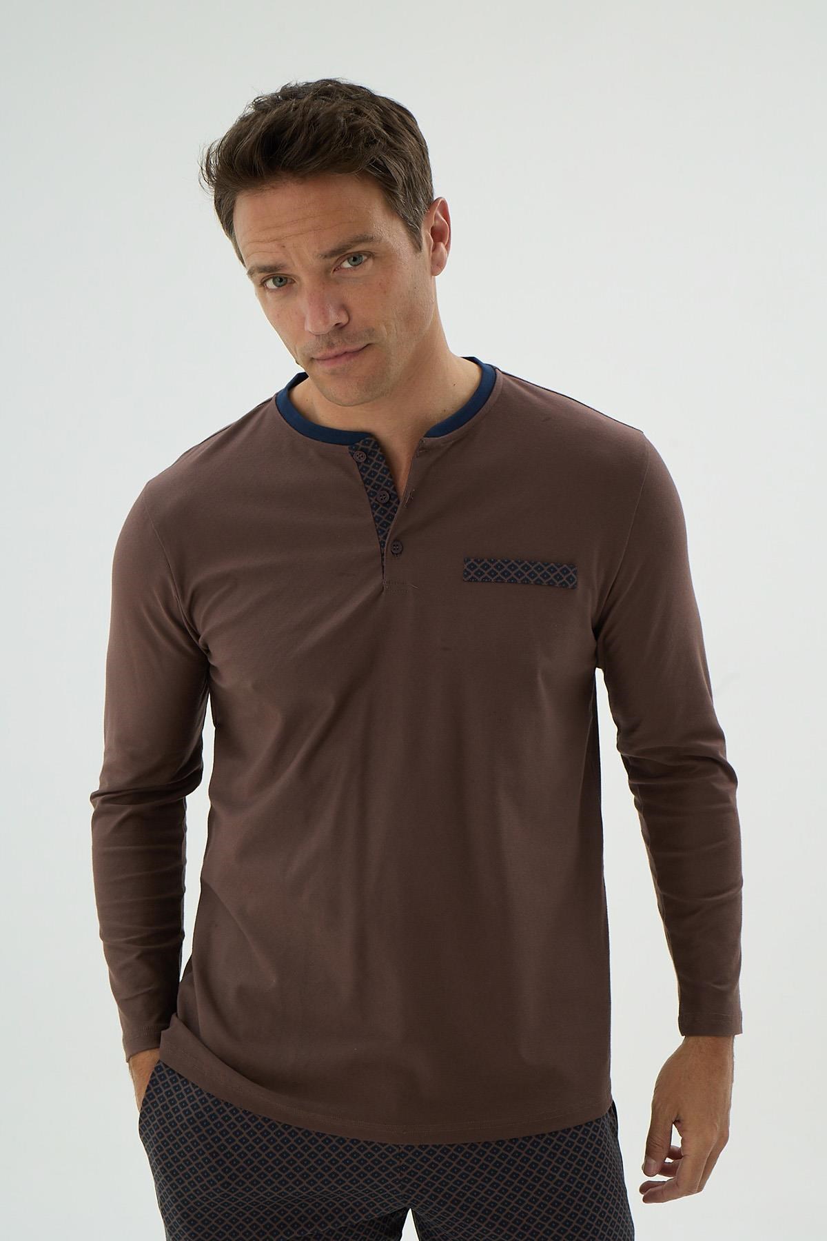 328688Erkek Uzun Kol Düğmeli Yaka Desenli Alt Kahve Pijama Takımı C1T4N69Pijama TakımıSevimErkek Uzun Kol Düğmeli Yaka Desenli Alt Kahve Pijama Takımı C1T4N69