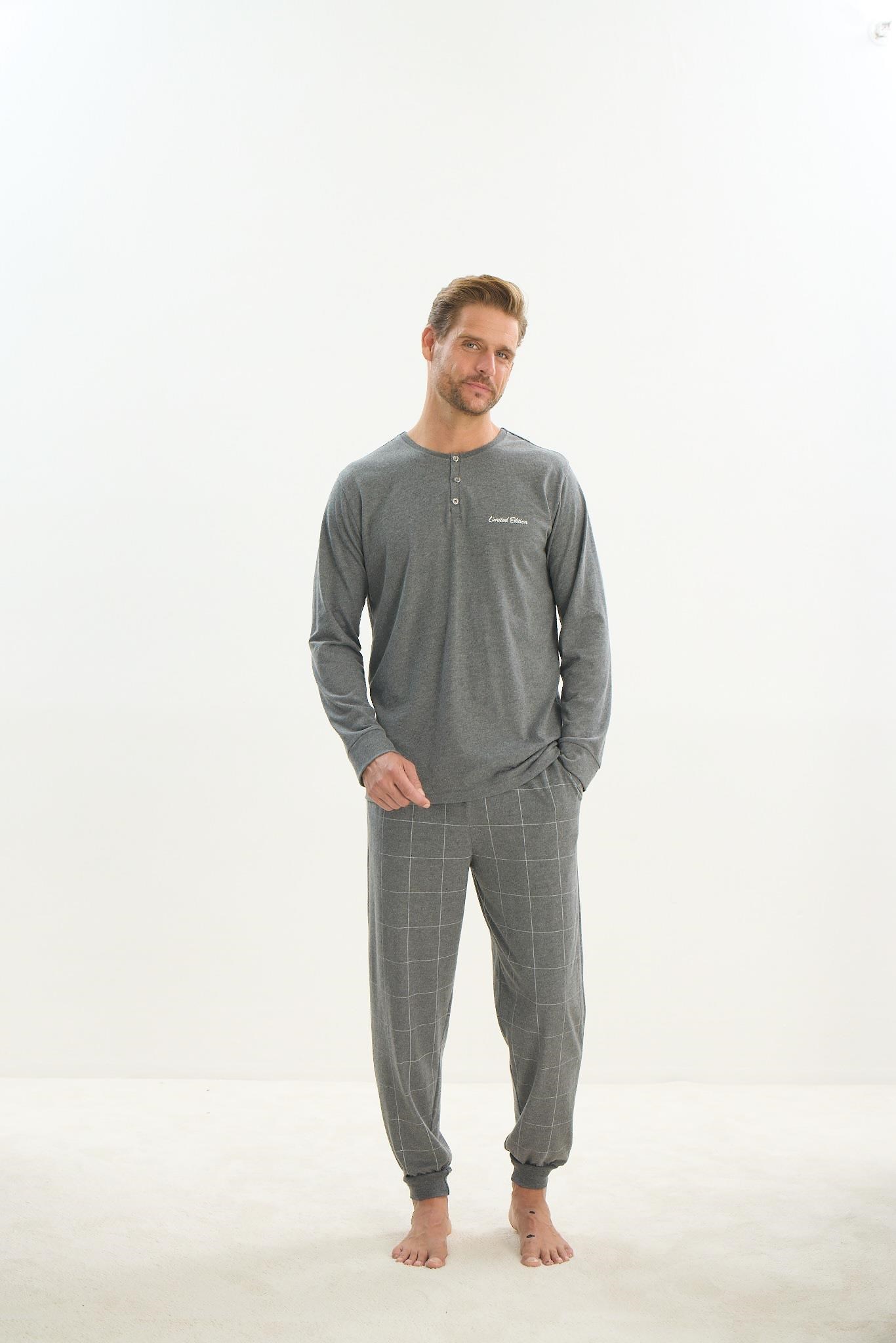 324251Erkek Uzun Kol Gri Melanj Pijama Takım C4T2N5O9Erkek Uzun Kol Gri Melanj Pijama Takım C4T2N5O9SevimPijama TakımıPijama TakımıSevimErkek Uzun Kol Gri Melanj Pijama Takım C4T2N5O9