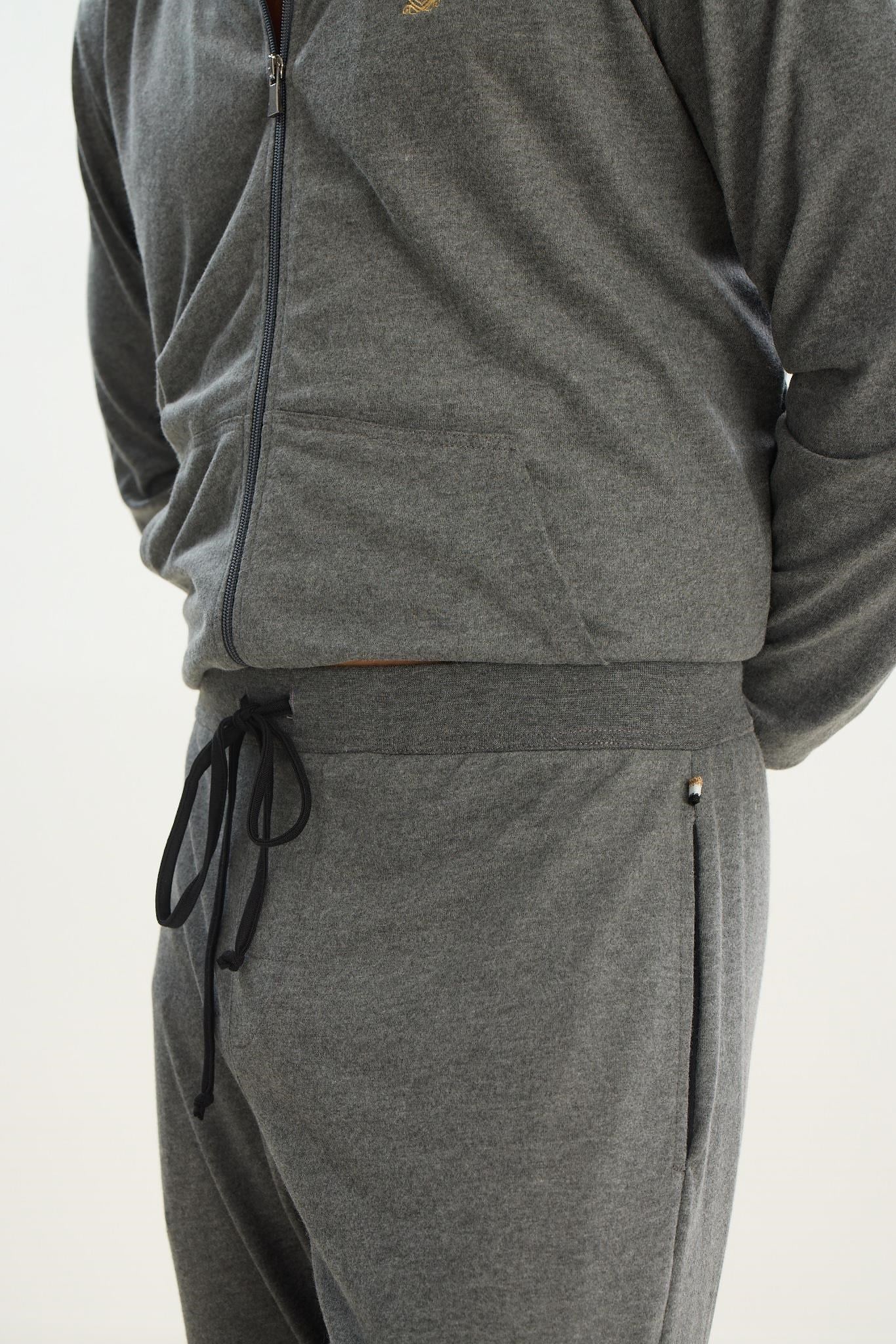 325512Erkek Uzun Kol Kapüşonlu Fermuarlı Antrasit Pijama Takım C4T4N5O9Erkek Uzun Kol Kapüşonlu Fermuarlı Antrasit Pijama Takım C4T4N5O9SevimPijama TakımıPijama TakımıSevimErkek Uzun Kol Kapüşonlu Fermuarlı Antrasit Pijama Takım C4T4N5O9