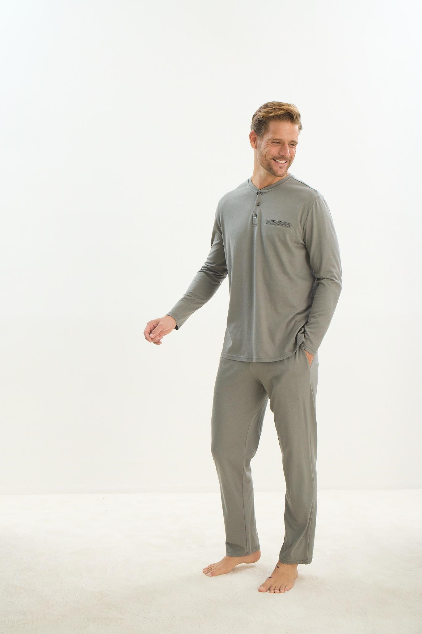 324254Erkek Uzun Kol Yeşil Pijama Takım C8T2N5O9Erkek Uzun Kol Yeşil Pijama Takım C8T2N5O9SevimPijama TakımıPijama TakımıSevimErkek Uzun Kol Yeşil Pijama Takım C8T2N5O9