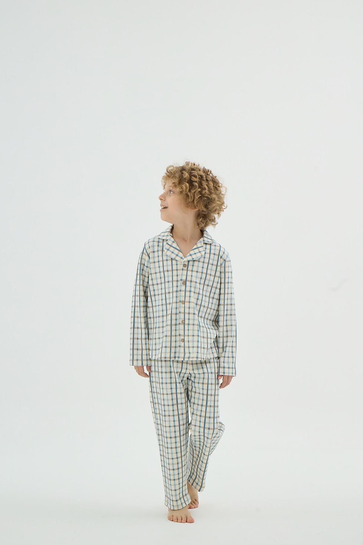 328666Erkek Çocuk Ekoseli Düğmeli Uzun Kollu Pijama Takımı C5T1N98PijamaSevimErkek Çocuk Ekoseli Düğmeli Uzun Kollu Pijama Takımı C5T1N98