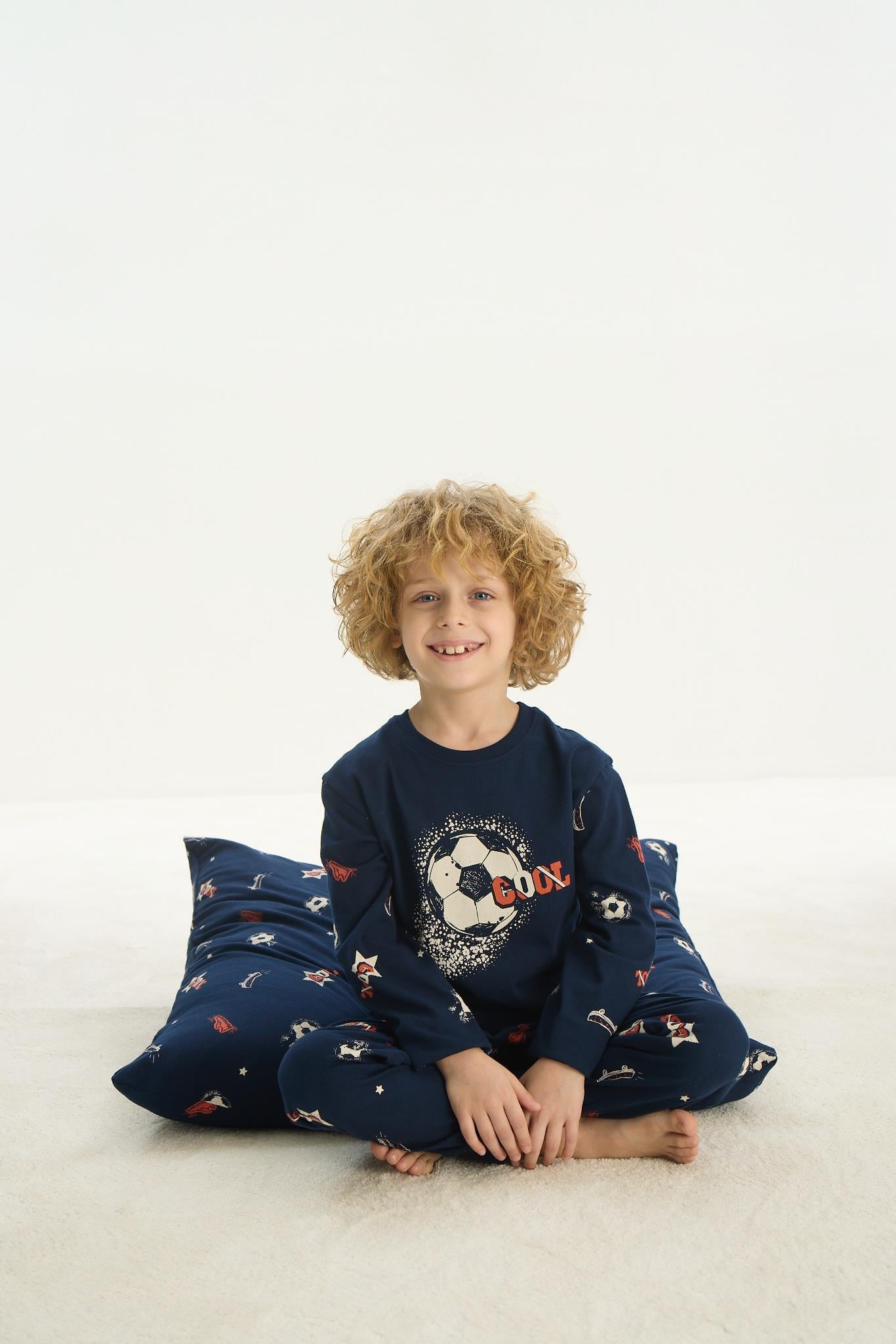 324295Erkek Çocuk Uzun Kol Lacivert Pijama Takım C3T3N7O8Erkek Çocuk Uzun Kol Lacivert Pijama Takım C3T3N7O8SevimPijamaPijamaSevimErkek Çocuk Uzun Kol Lacivert Pijama Takım C3T3N7O8