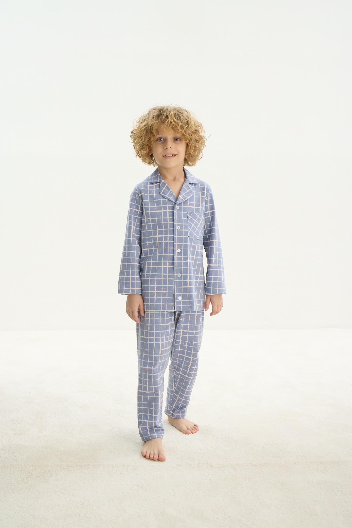 324303Erkek Çocuk Uzun Kol Önden Düğmeli Mavi Pijama Takım C8T4N7O8Erkek Çocuk Uzun Kol Önden Düğmeli Mavi Pijama Takım C8T4N7O8SevimPijamaPijamaSevimErkek Çocuk Uzun Kol Önden Düğmeli Mavi Pijama Takım C8T4N7O8