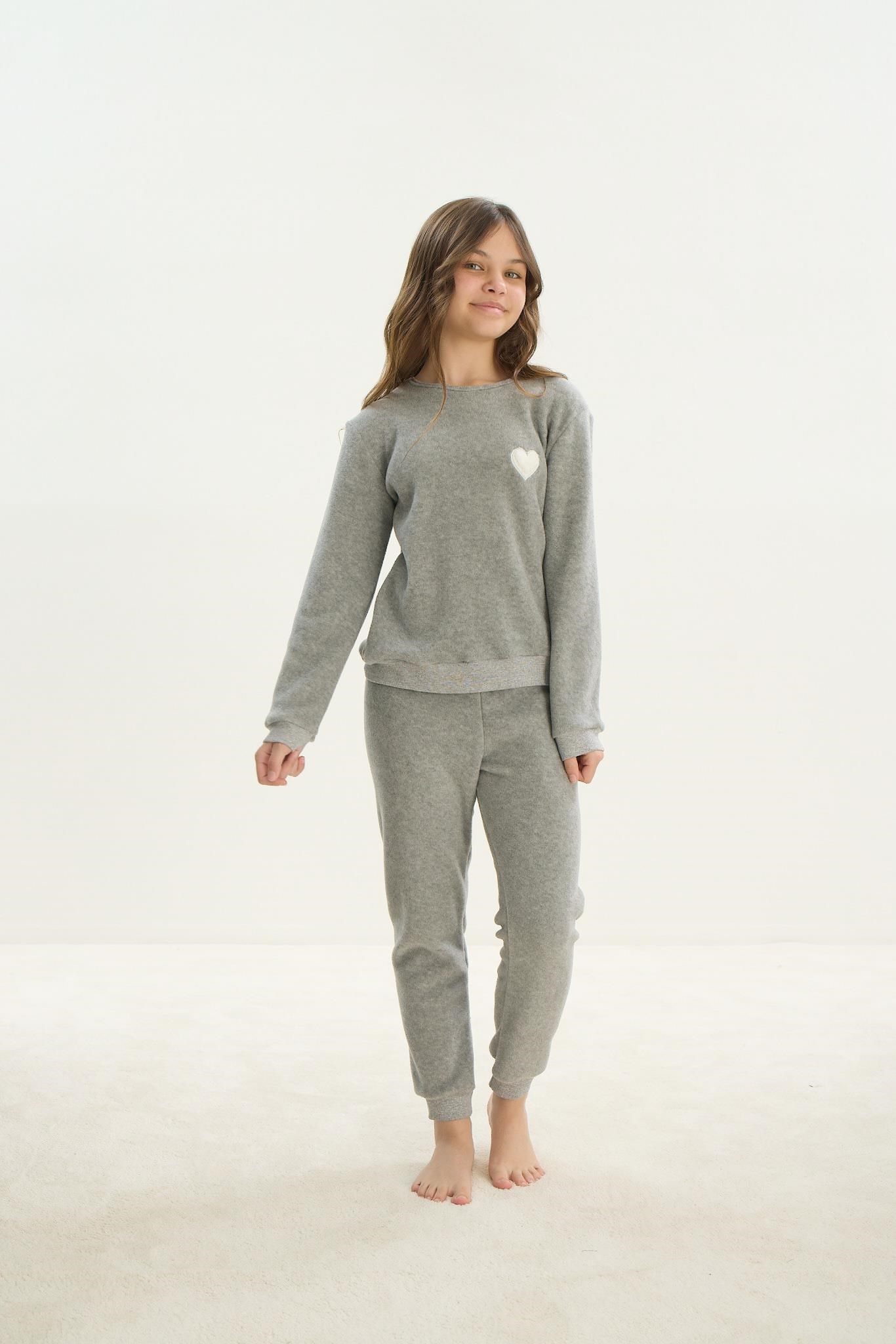 324304Kız Çocuk Garson Uzun Kol Polar Gri Melanj Pijama Takım C0T5N7O8Kız Çocuk Garson Uzun Kol Polar Gri Melanj Pijama Takım C0T5N7O8SevimPijamaPijamaSevimKız Çocuk Garson Uzun Kol Polar Gri Melanj Pijama Takım C0T5N7O8
