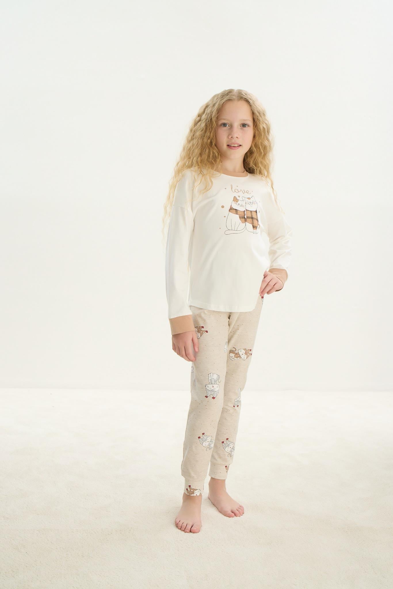 324299Kız Çocuk Uzun Kol Ekru Pijama Takım C2T4N7O8Kız Çocuk Uzun Kol Ekru Pijama Takım C2T4N7O8SevimPijamaPijamaSevimKız Çocuk Uzun Kol Ekru Pijama Takım C2T4N7O8