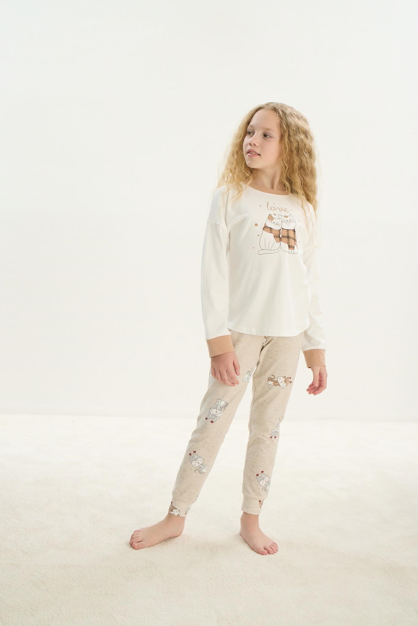 324299Kız Çocuk Uzun Kol Ekru Pijama Takım C2T4N7O8Kız Çocuk Uzun Kol Ekru Pijama Takım C2T4N7O8SevimPijamaPijamaSevimKız Çocuk Uzun Kol Ekru Pijama Takım C2T4N7O8