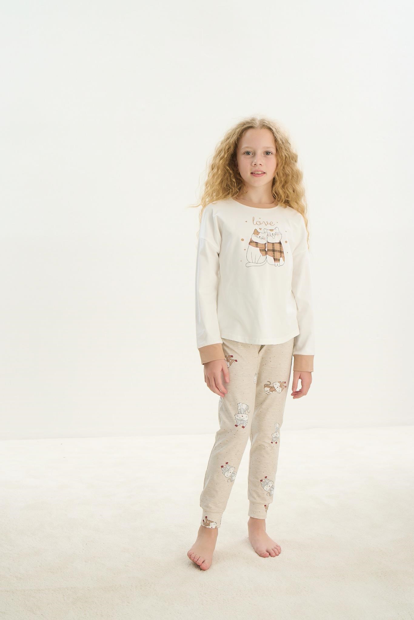 324299Kız Çocuk Uzun Kol Ekru Pijama Takım C2T4N7O8Kız Çocuk Uzun Kol Ekru Pijama Takım C2T4N7O8SevimPijamaPijamaSevimKız Çocuk Uzun Kol Ekru Pijama Takım C2T4N7O8