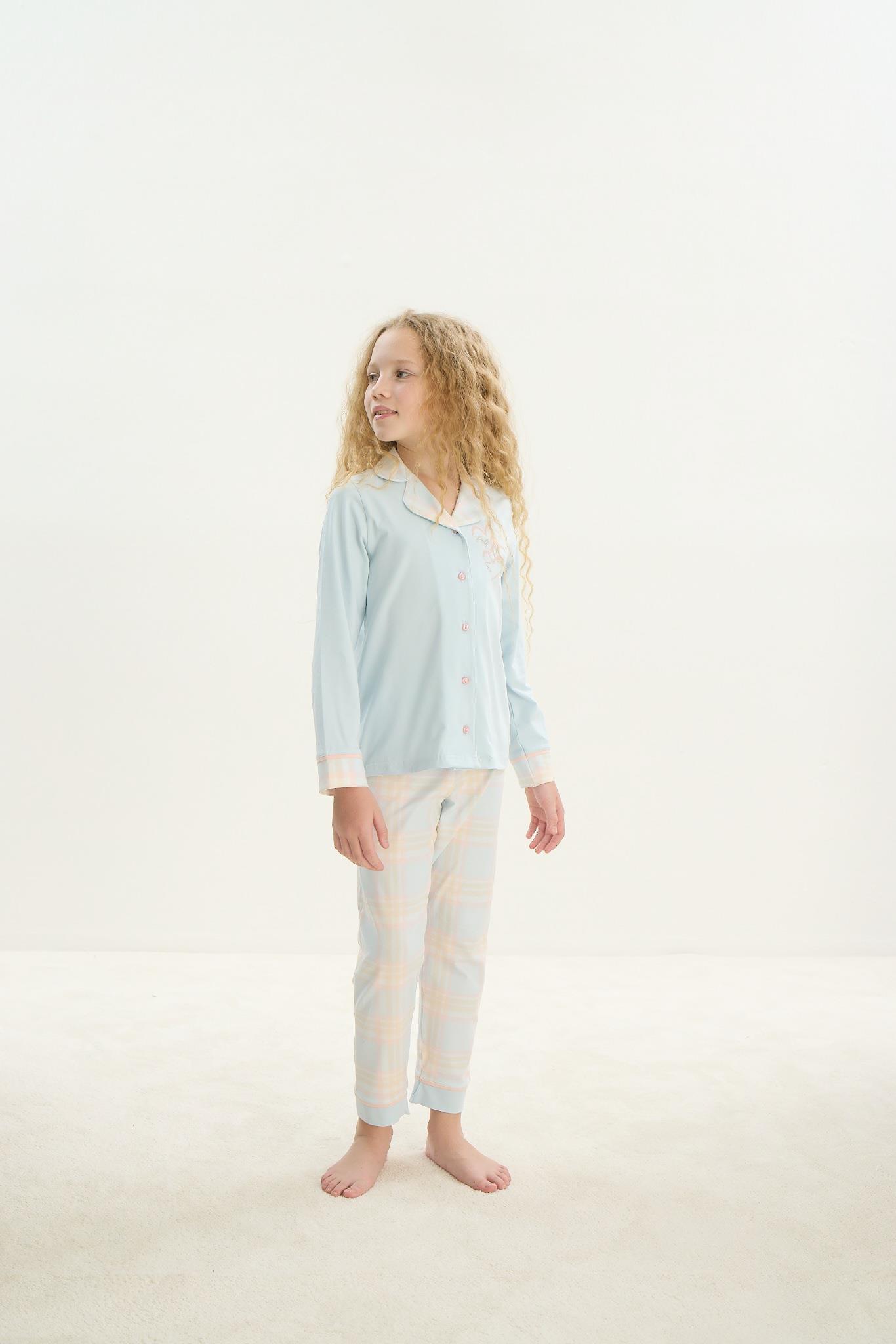 325519Kız Çocuk Uzun Kol Gömlek Yaka Önden Düğmeli Mavi Pijama Takım C3T5N7O8Kız Çocuk Uzun Kol Gömlek Yaka Önden Düğmeli Mavi Pijama Takım C3T5N7O8SevimPijamaPijamaSevimKız Çocuk Uzun Kol Gömlek Yaka Önden Düğmeli Mavi Pijama Takım C3T5N7O8