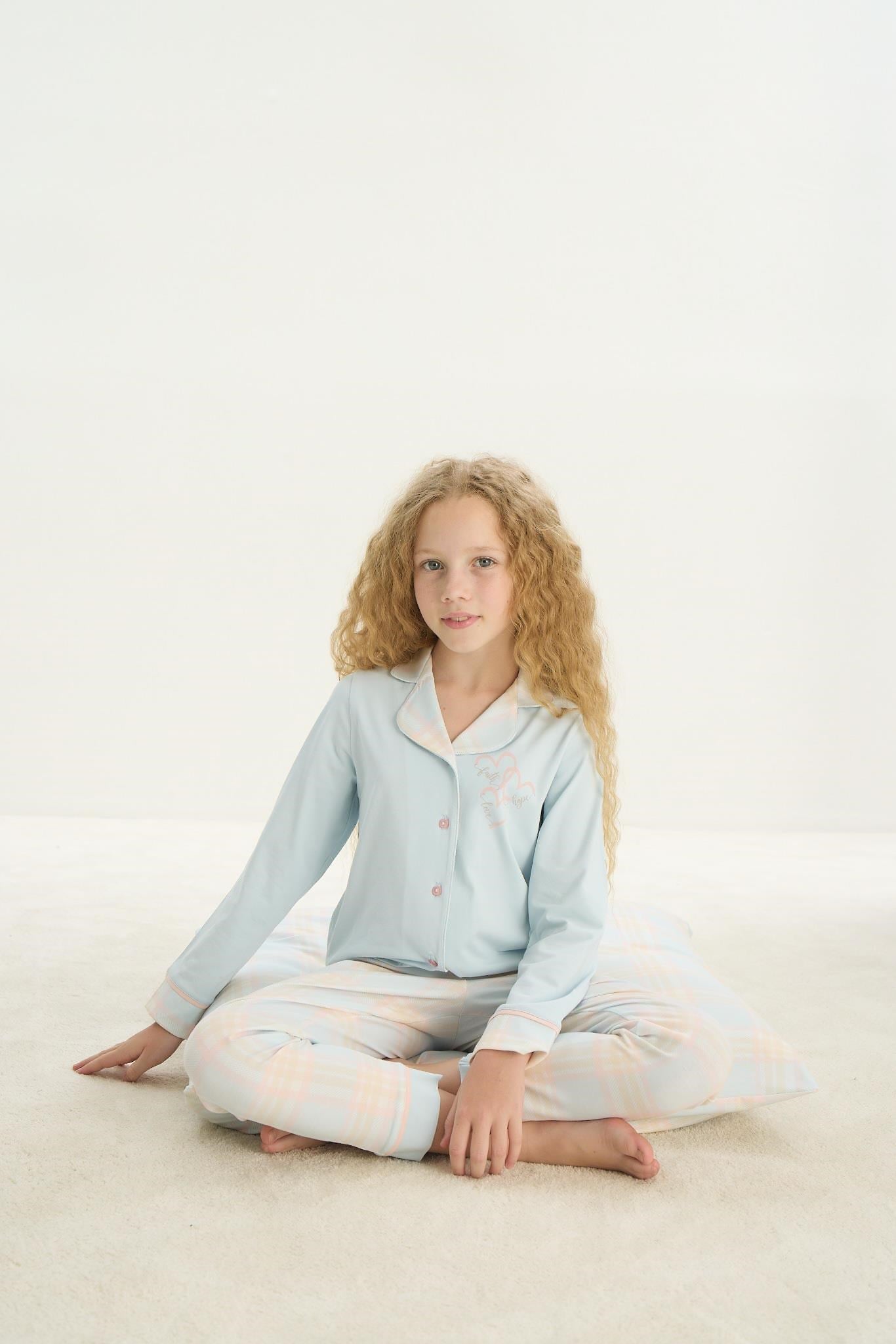 325519Kız Çocuk Uzun Kol Gömlek Yaka Önden Düğmeli Mavi Pijama Takım C3T5N7O8Kız Çocuk Uzun Kol Gömlek Yaka Önden Düğmeli Mavi Pijama Takım C3T5N7O8SevimPijamaPijamaSevimKız Çocuk Uzun Kol Gömlek Yaka Önden Düğmeli Mavi Pijama Takım C3T5N7O8
