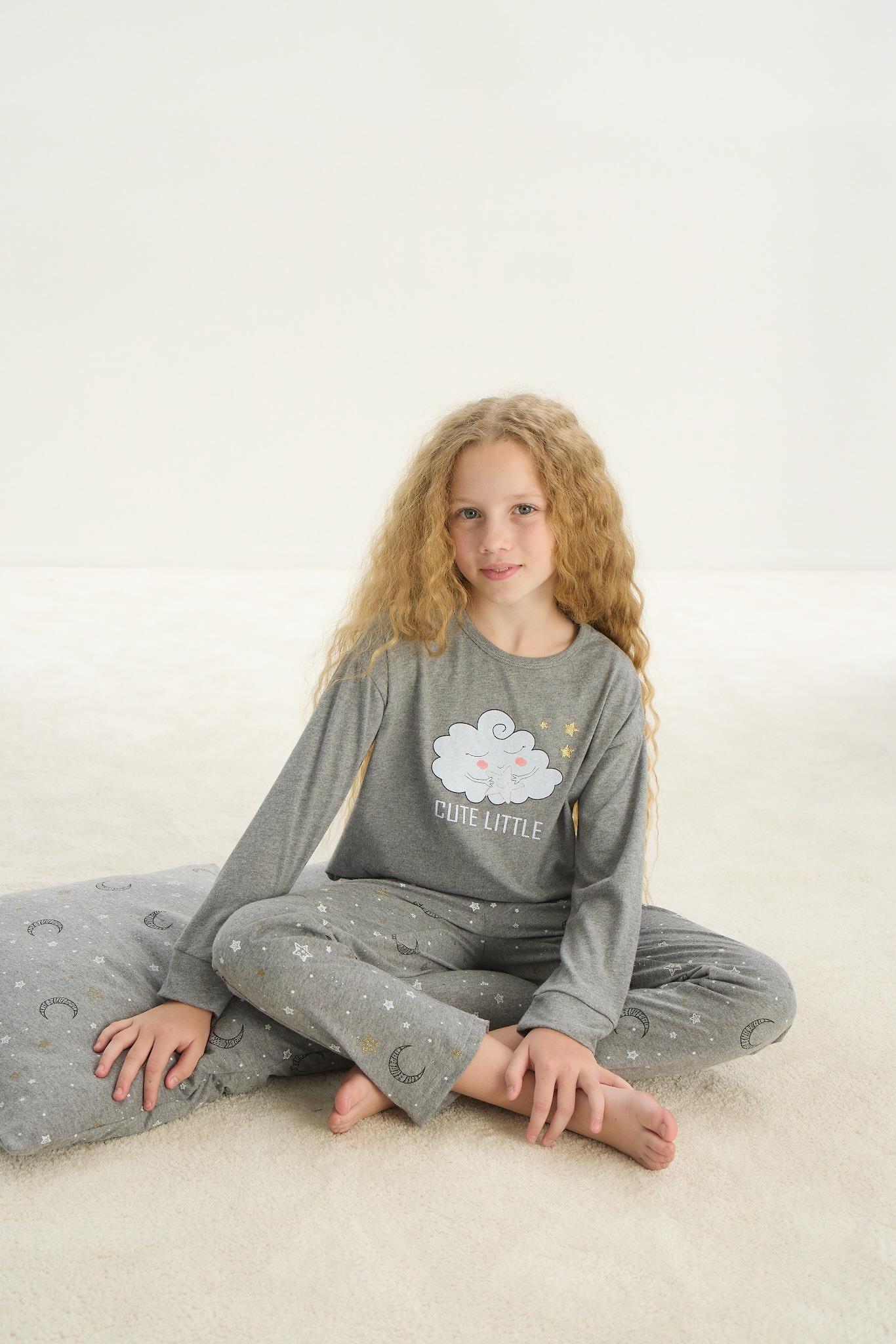 324276Kız Çocuk Uzun Kol Gri Melanj Pijama Takım C6T9N6O8Kız Çocuk Uzun Kol Gri Melanj Pijama Takım C6T9N6O8SevimPijamaPijamaSevimKız Çocuk Uzun Kol Gri Melanj Pijama Takım C6T9N6O8