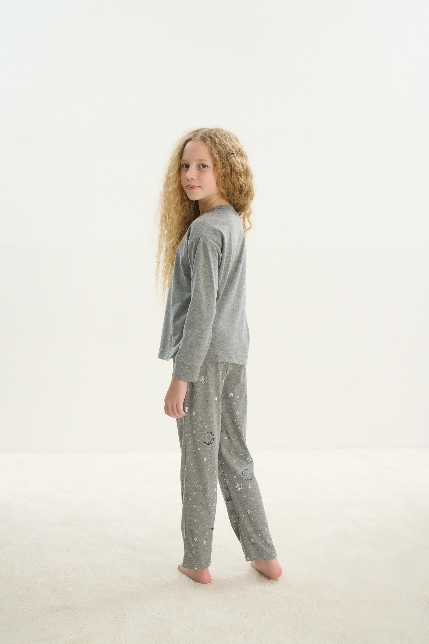 324276Kız Çocuk Uzun Kol Gri Melanj Pijama Takım C6T9N6O8Kız Çocuk Uzun Kol Gri Melanj Pijama Takım C6T9N6O8SevimPijamaPijamaSevimKız Çocuk Uzun Kol Gri Melanj Pijama Takım C6T9N6O8