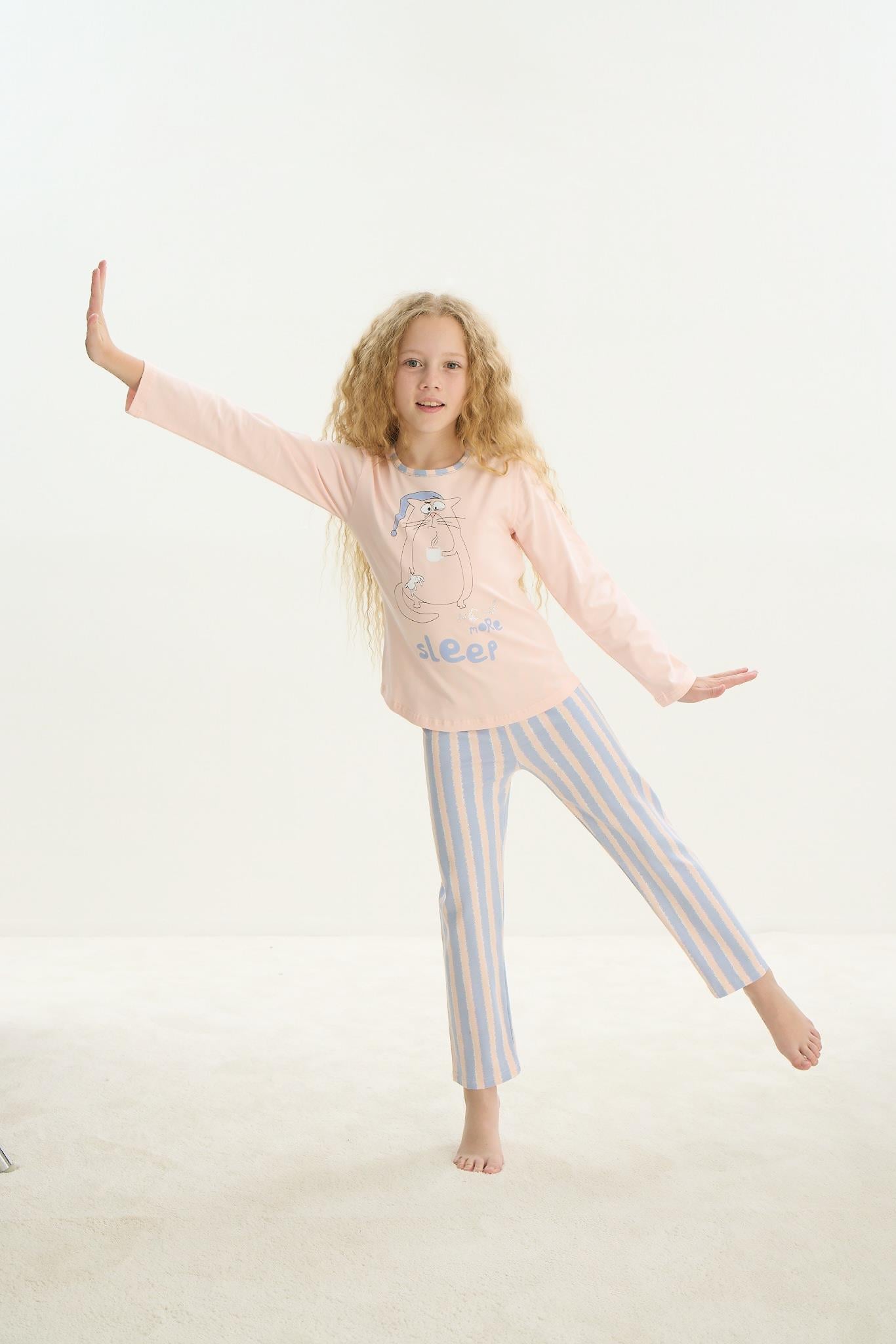 324278Kız Çocuk Uzun Kol Pembe Pijama Takım C4T0N7O8Kız Çocuk Uzun Kol Pembe Pijama Takım C4T0N7O8SevimPijamaPijamaSevimKız Çocuk Uzun Kol Pembe Pijama Takım C4T0N7O8