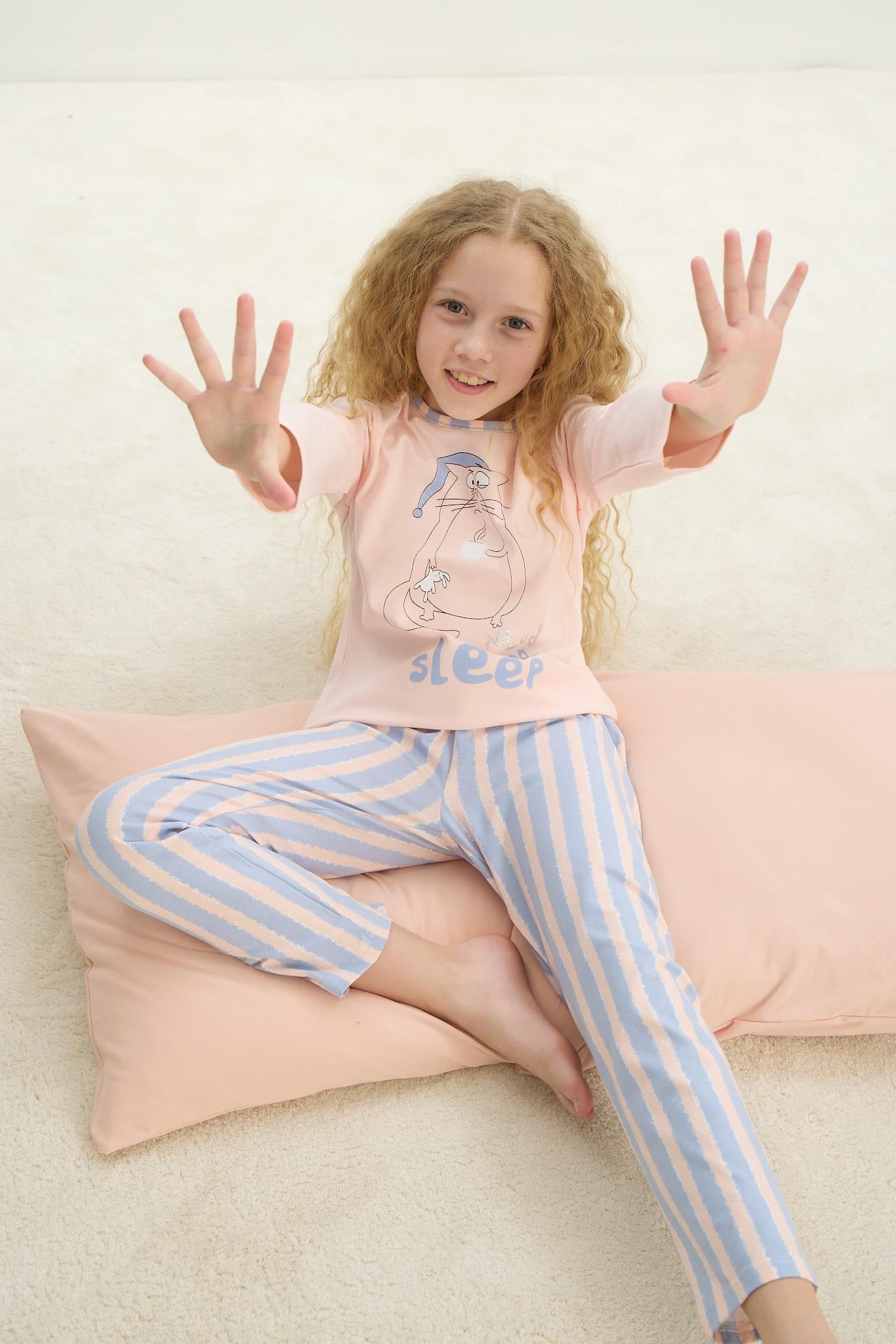 324278Kız Çocuk Uzun Kol Pembe Pijama Takım C4T0N7O8Kız Çocuk Uzun Kol Pembe Pijama Takım C4T0N7O8SevimPijamaPijamaSevimKız Çocuk Uzun Kol Pembe Pijama Takım C4T0N7O8