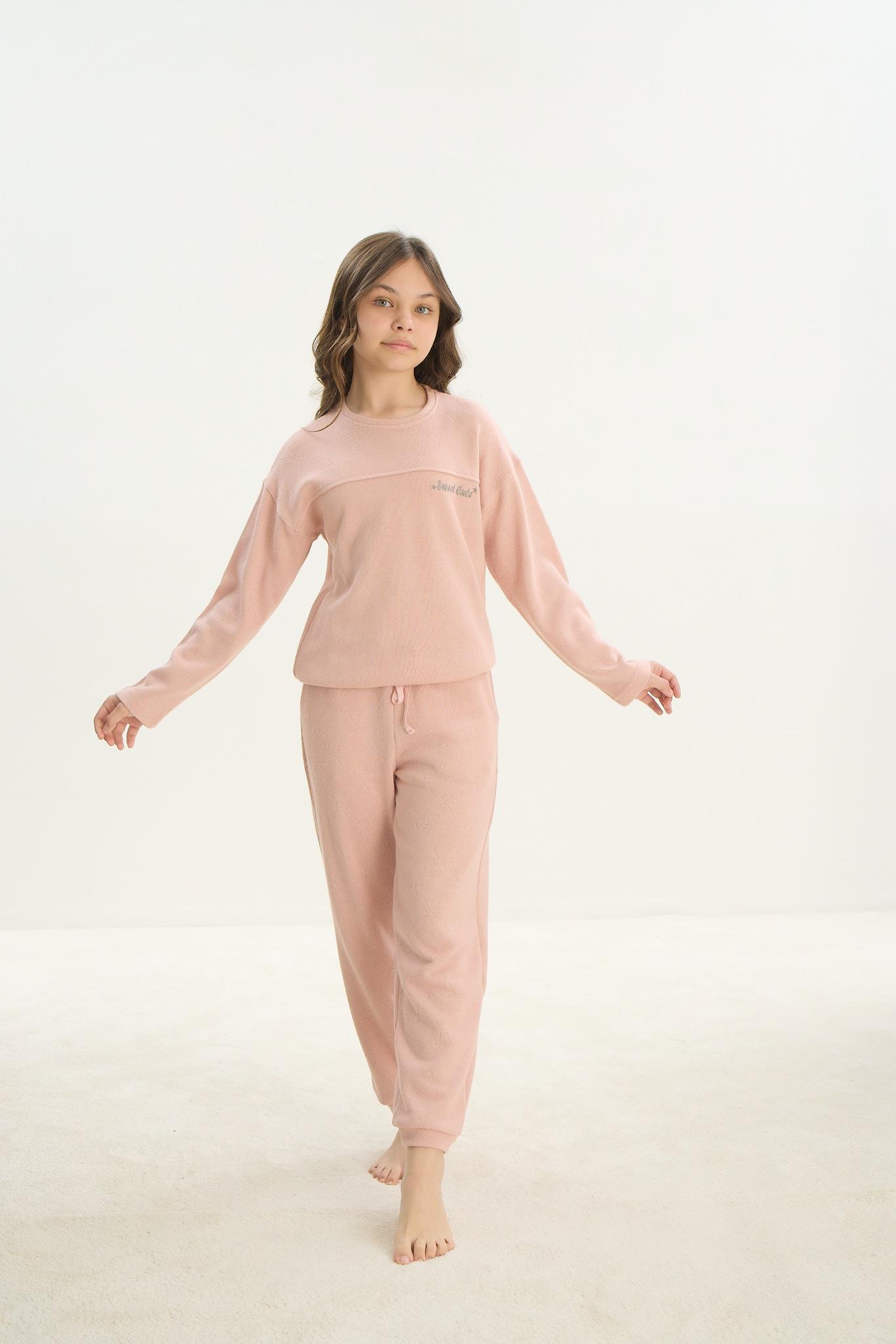 324294Kız Çocuk Uzun Kol Pudra Pijama Takım C0T3N7O8Kız Çocuk Uzun Kol Pudra Pijama Takım C0T3N7O8SevimPijamaPijamaSevimKız Çocuk Uzun Kol Pudra Pijama Takım C0T3N7O8