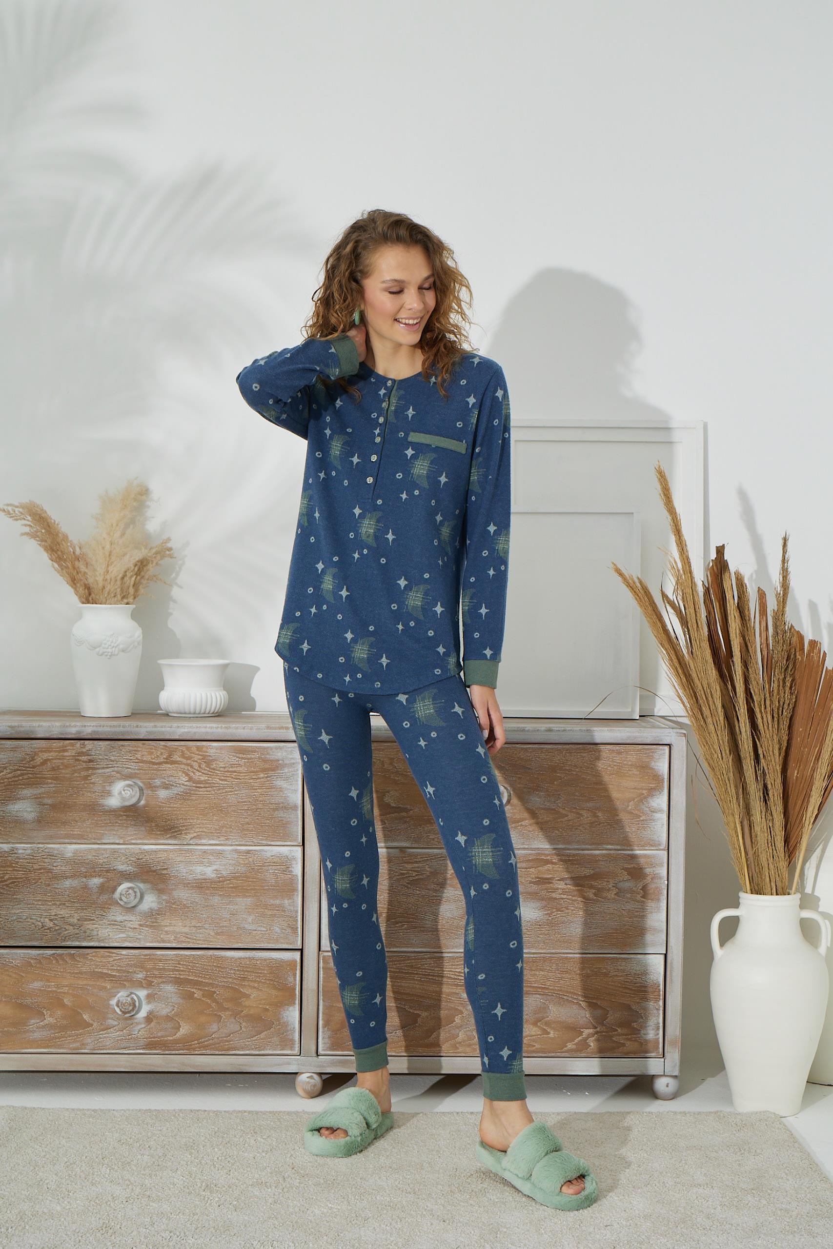 316605Kadın Uzun Kol Lacivert Pijama Takımı C1T5N1O58cotonhause.com.tr Online Alışveriş - Sezon İndirimlerini KeşfetKadın Uzun Kol Lacivert Pijama Takımı C1T5N1O58Uzun Kol PijamaSevimKadın Uzun Kol Lacivert Pijama Takımı C1T5N1O58