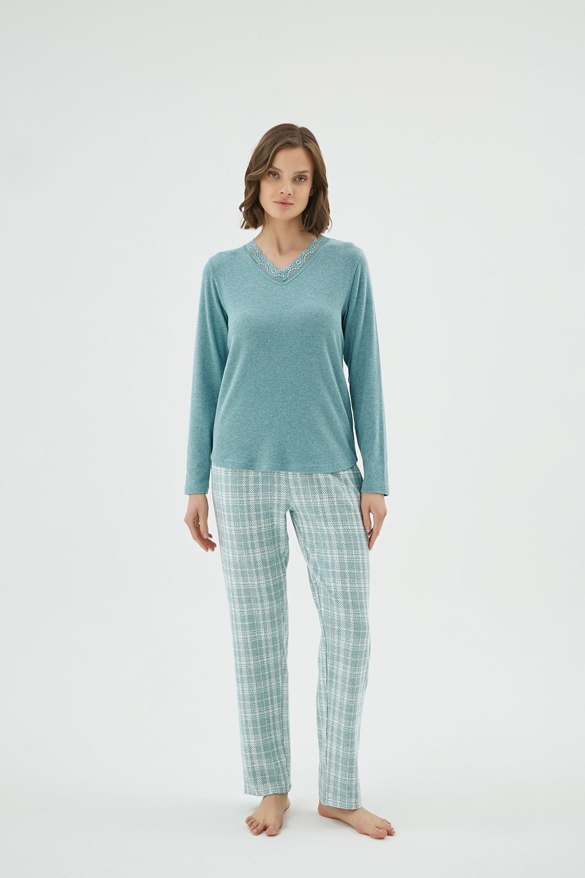 328614Kadın Dantel Detaylı V Yaka Uzun Kollu Ekose Alt Yeşil Pijama Takımı C2T1N071Kadın Dantel V Yaka Uzun Kollu Ekose Alt Yeşil Pijama TakımıUzun Kol PijamaSevimKadın Dantel Detaylı V Yaka Uzun Kollu Ekose Alt Yeşil Pijama Takımı C2T1N071