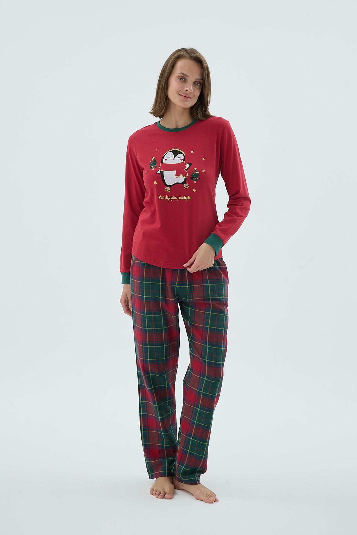 328659Kadın Kırmızı Uzun Kollu Penguen Baskılı Kareli Pijama Takımı C6T4N371Uzun Kol PijamaSevimKadın Kırmızı Uzun Kollu Penguen Baskılı Kareli Pijama Takımı C6T4N371