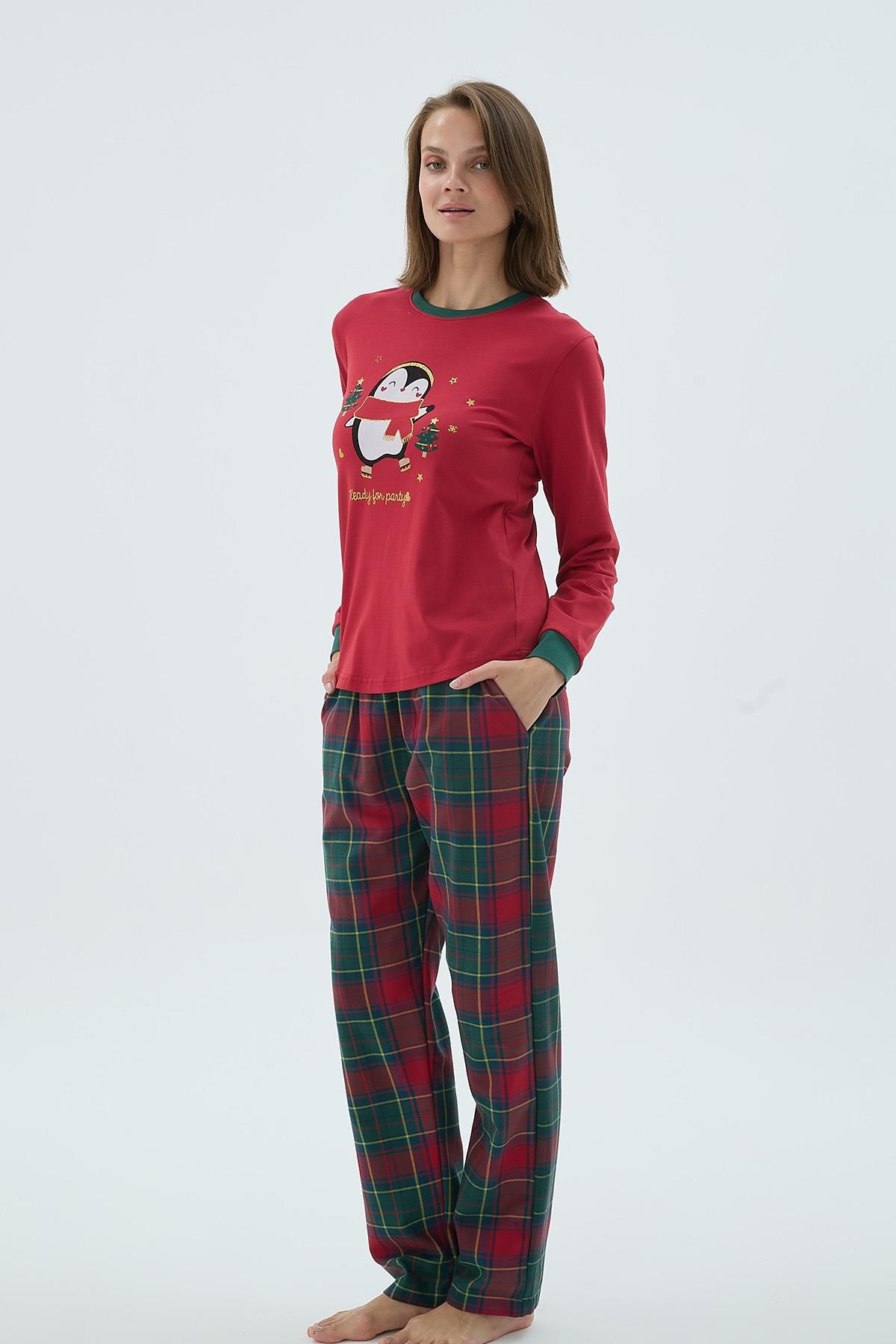 328659Kadın Kırmızı Uzun Kollu Penguen Baskılı Kareli Pijama Takımı C6T4N371Uzun Kol PijamaSevimKadın Kırmızı Uzun Kollu Penguen Baskılı Kareli Pijama Takımı C6T4N371