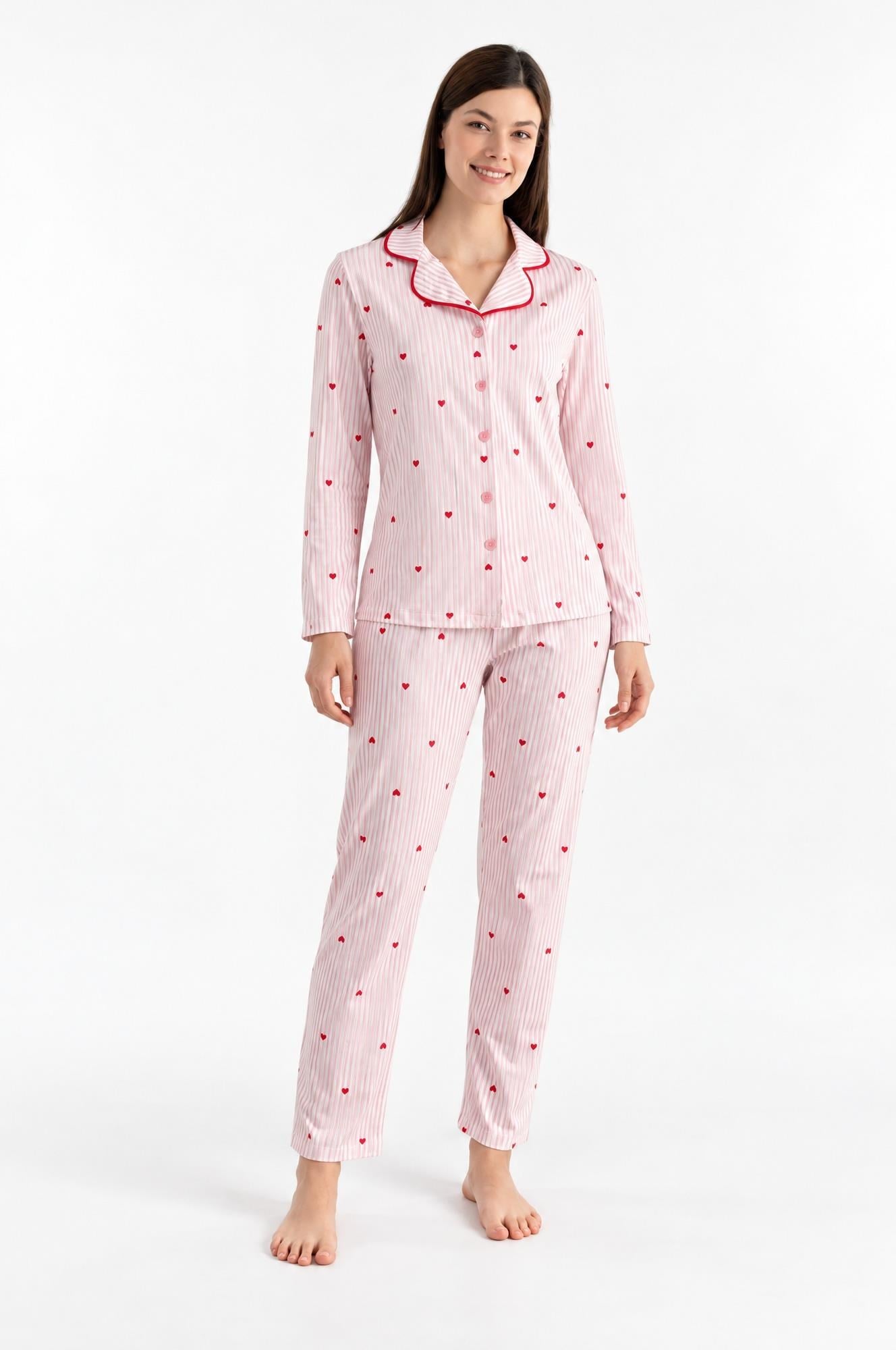 334293Kadın Uzun Kol Önden Düğmeli Kalpli Pembe Pijama Takımı C6T1N081Uzun Kol PijamaSevimKadın Uzun Kol Önden Düğmeli Kalpli Pembe Pijama Takımı C6T1N081