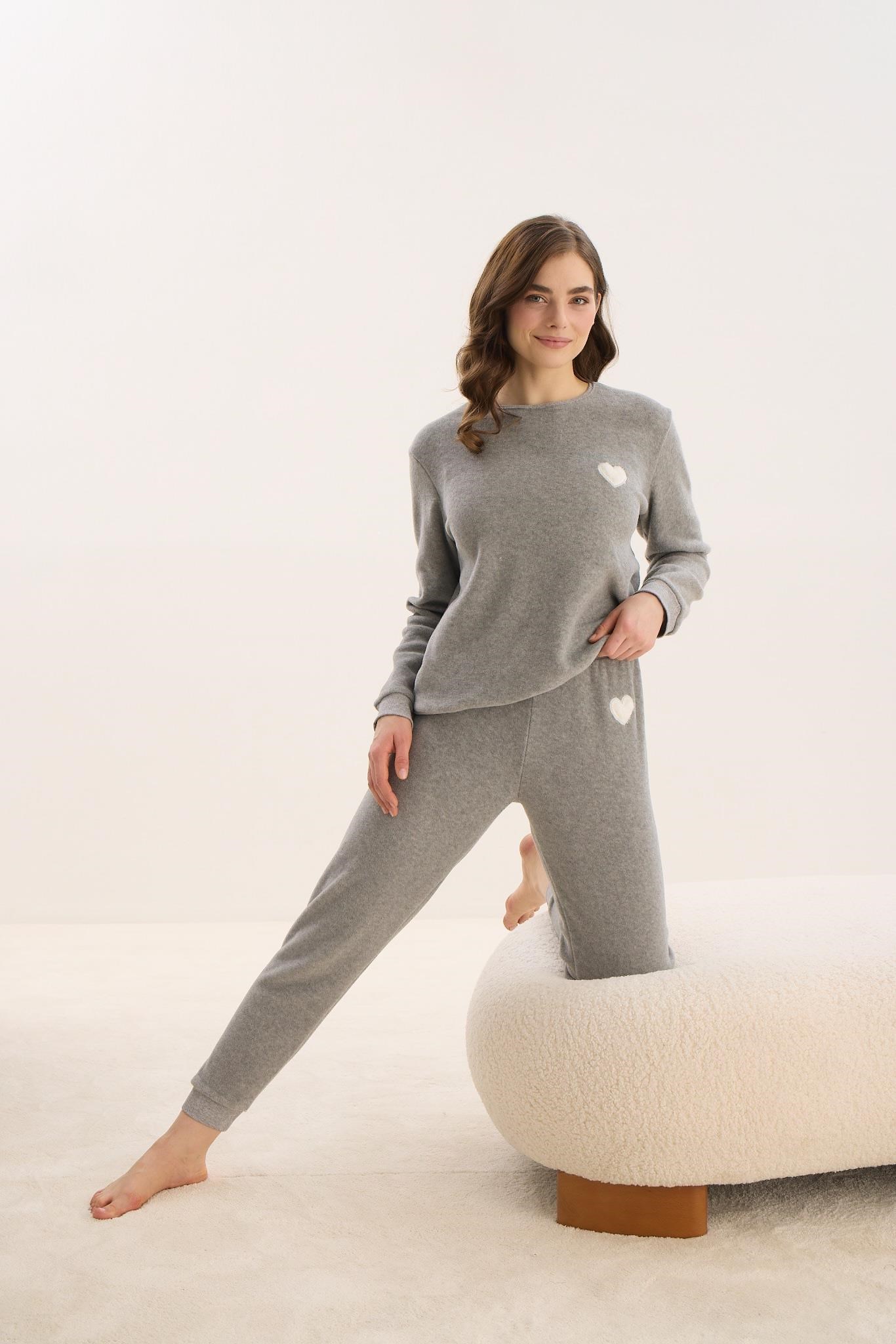 324141Kadın Uzun Kol Polar Gri Melanj Pijama Takım C1T5N1O61Kadın Uzun Kol Polar Gri Melanj Pijama Takım C1T5N1O61SevimUzun Kol PijamaUzun Kol PijamaSevimKadın Uzun Kol Polar Gri Melanj Pijama Takım C1T5N1O61