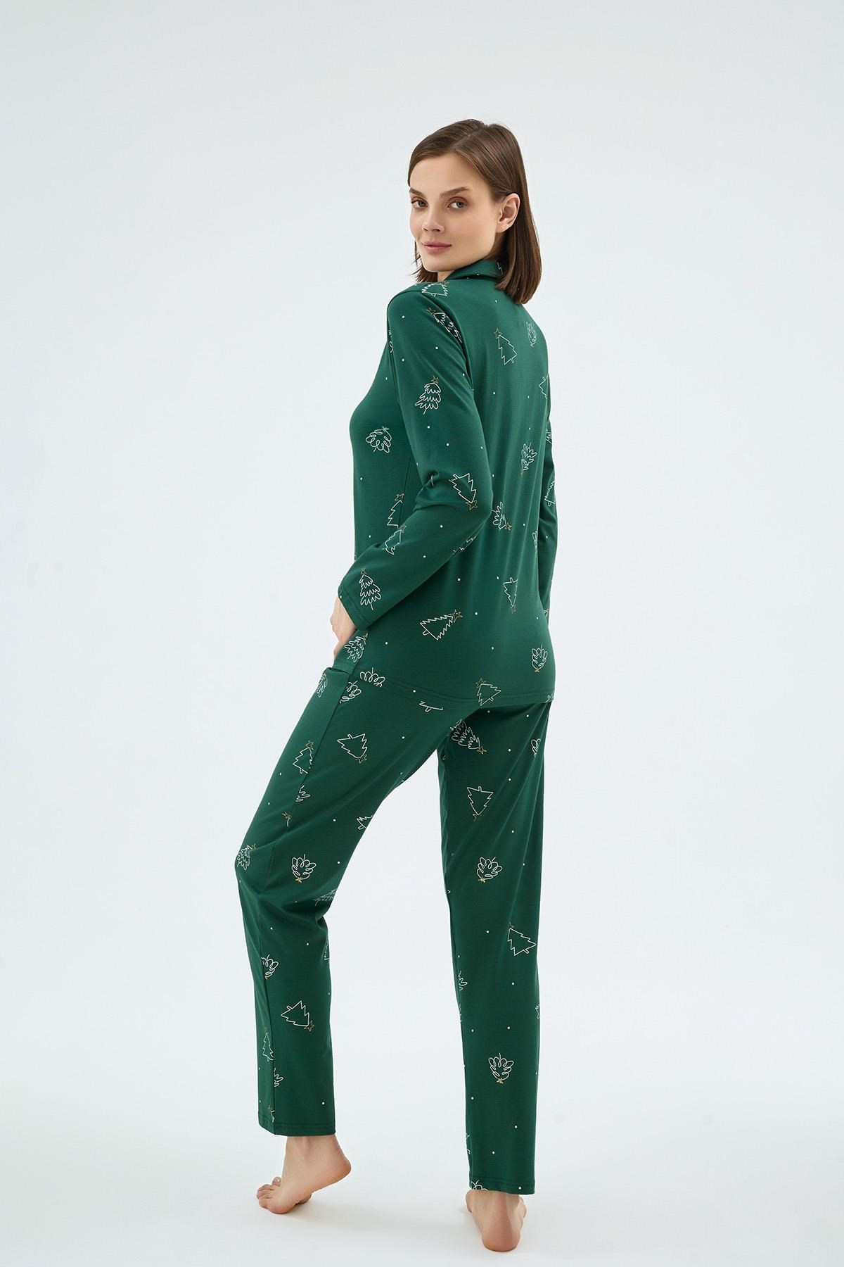 328624Kadın Uzun Kollu Düğmeli Yaka Çam Ağacı Desenli Yeşil Pijama Takımı C8T7N071Uzun Kol PijamaSevimKadın Uzun Kollu Düğmeli Yaka Çam Ağacı Desenli Yeşil Pijama Takımı C8T7N071