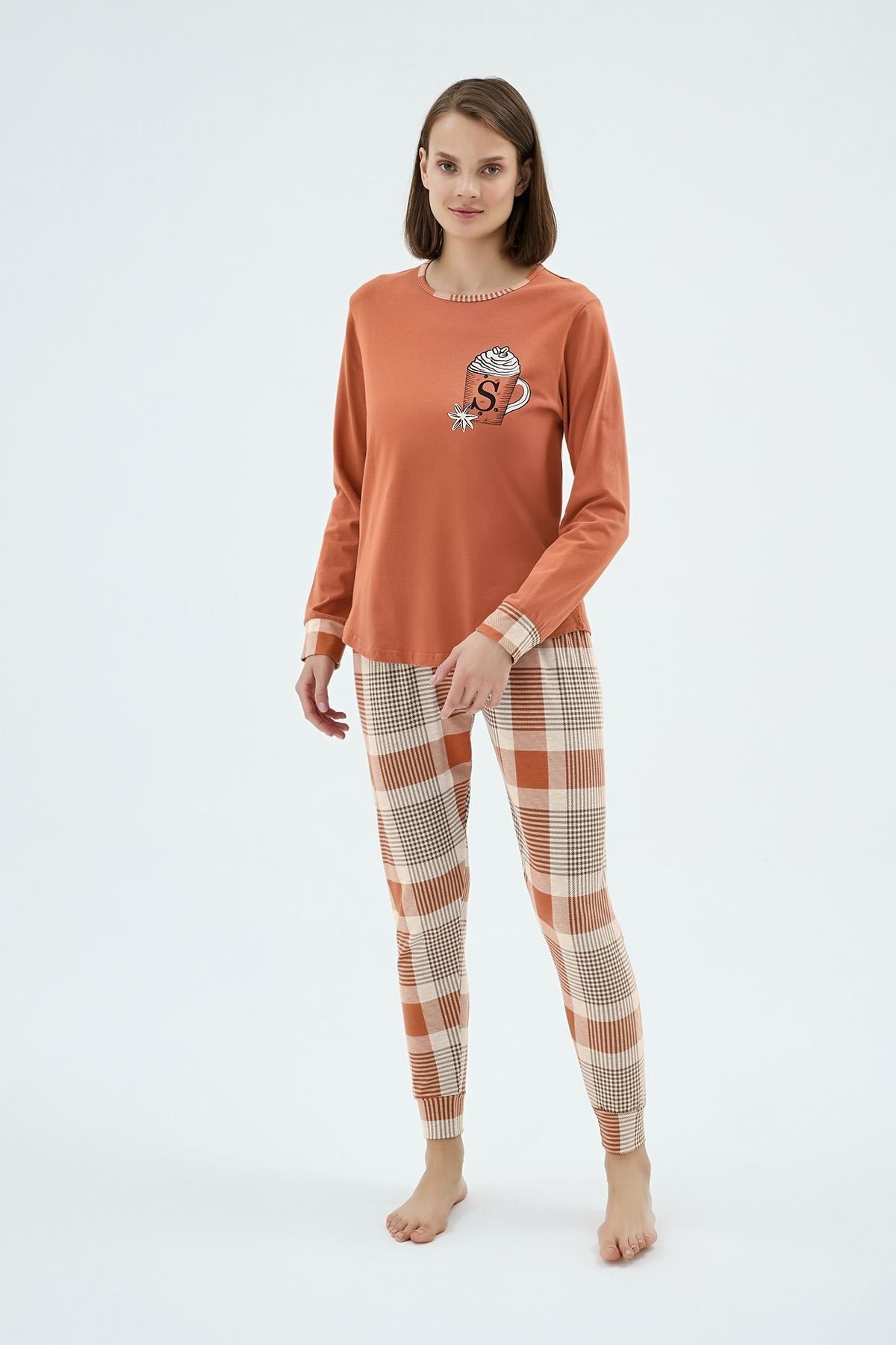 328602Kadın Uzun Kollu Turuncu Üst Ekose Alt Pijama Takımı C9T9N951Uzun Kol PijamaSevimKadın Uzun Kollu Turuncu Üst Ekose Alt Pijama Takımı C9T9N951