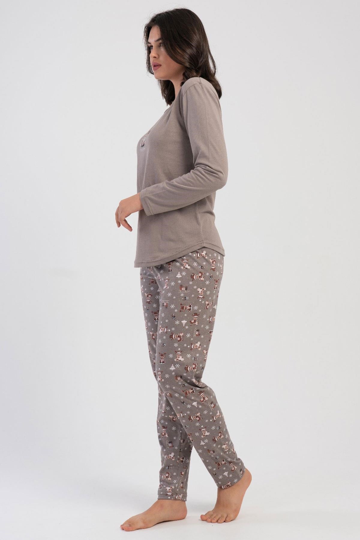 329515Kadın Büyük Beden Espresso Uzun Kollu Bisiklet Yaka Desenli Pijama Takımı C0T7N2305Büyük BedenVienettaKadın Büyük Beden Espresso Uzun Kollu Bisiklet Yaka Desenli Pijama Takımı C0T7N2305