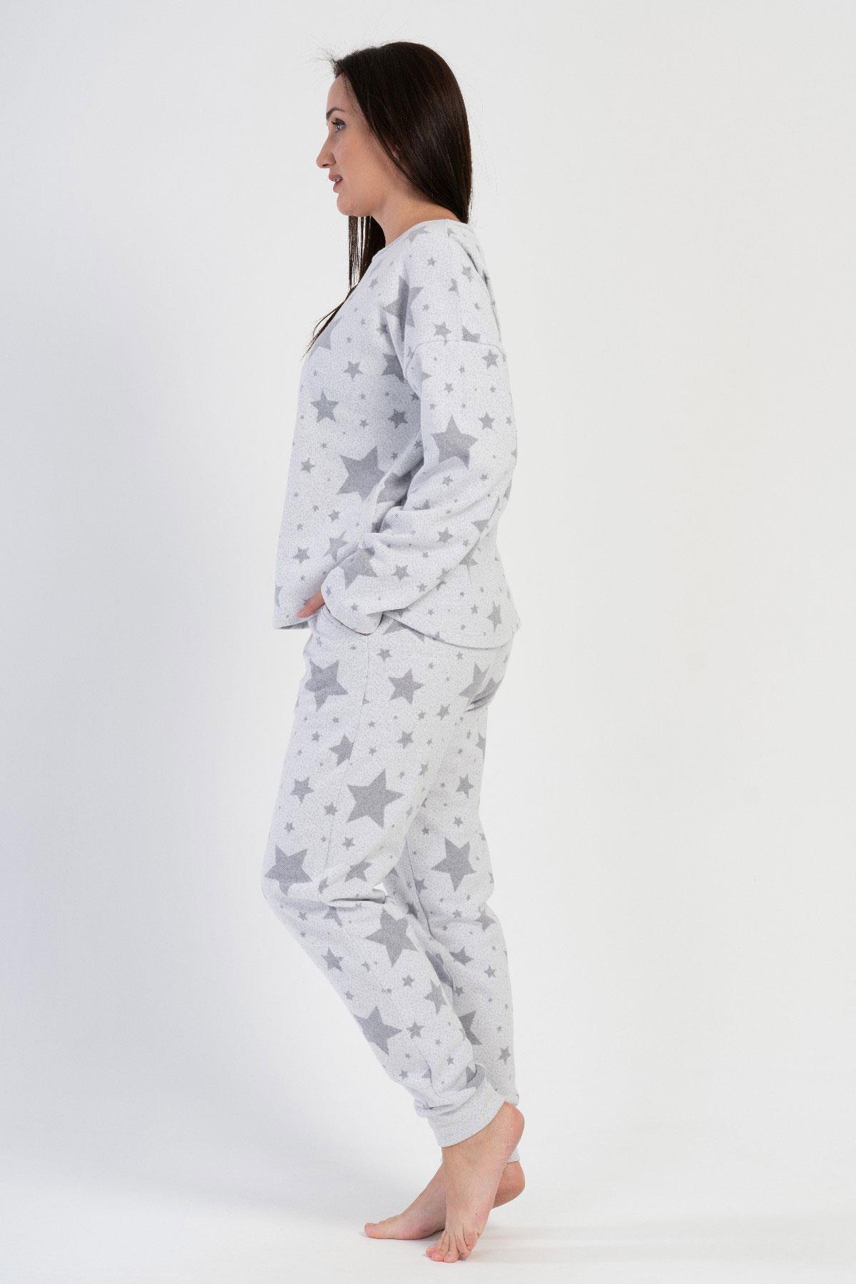 324367Kadın Büyük Beden Jakarlı Uzun Kol Gri Pijama Takım C3T3N0O204Kadın Büyük Beden Jakarlı Uzun Kol Gri Pijama Takım C3T3N0O204VienettaBüyük BedenBüyük BedenVienettaKadın Büyük Beden Jakarlı Uzun Kol Gri Pijama Takım C3T3N0O204