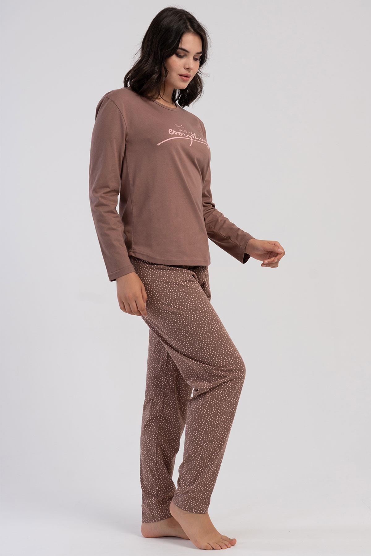 329523Kadın Büyük Beden Kahverengi Uzun Kollu Puantiyeli Alt Pijama Takımı C7T5N3305Büyük BedenVienettaKadın Büyük Beden Kahverengi Uzun Kollu Puantiyeli Alt Pijama Takımı C7T5N3305