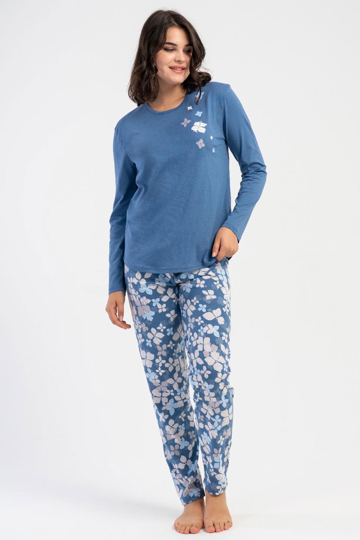 329518Kadın Büyük Beden Mavi Renk Uzun Kollu Bisiklet Yaka Desenli Pijama Takımı C7T4N3305Büyük BedenVienettaKadın Büyük Beden Mavi Renk Uzun Kollu Bisiklet Yaka Desenli Pijama Takımı C7T4N3305