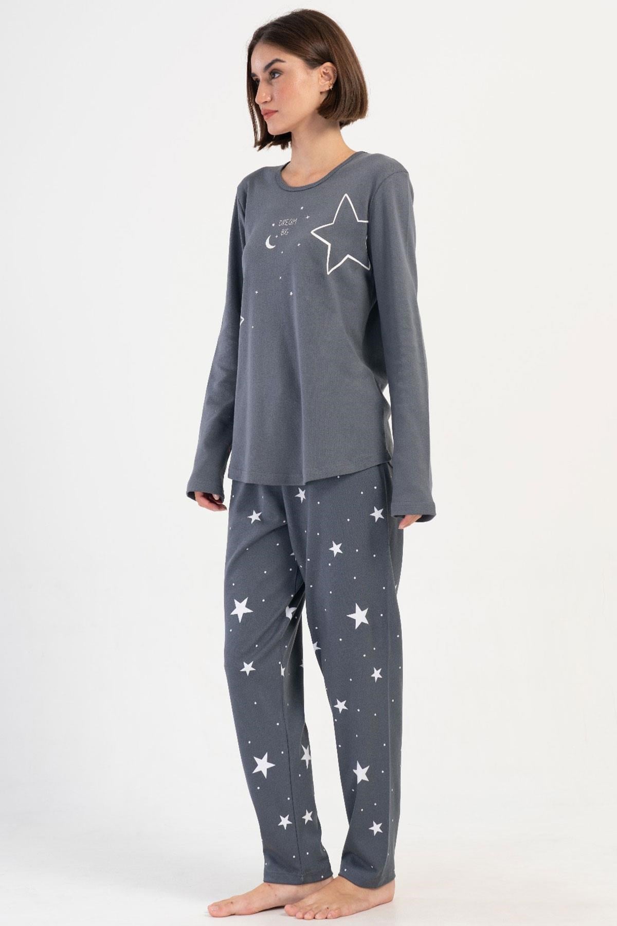 325873Kadın Uzun Kol Büyük Beden Füme Pijama Takım C7T5N3O304Kadın Uzun Kol Büyük Beden Füme Pijama Takım C7T5N3O304VienettaBüyük BedenBüyük BedenVienettaKadın Uzun Kol Büyük Beden Füme Pijama Takım C7T5N3O304