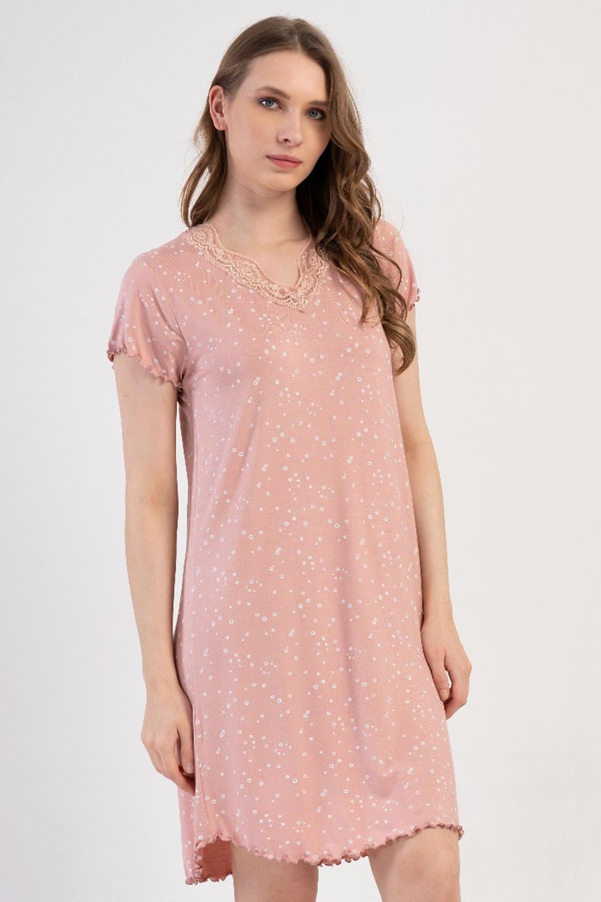 330694Kadın Büyük Beden Kısa Kol Dantel Yaka Açık Pembe Tunik C6T8N2904Kısa GecelikVienettaKadın Büyük Beden Kısa Kol Dantel Yaka Açık Pembe Tunik C6T8N2904