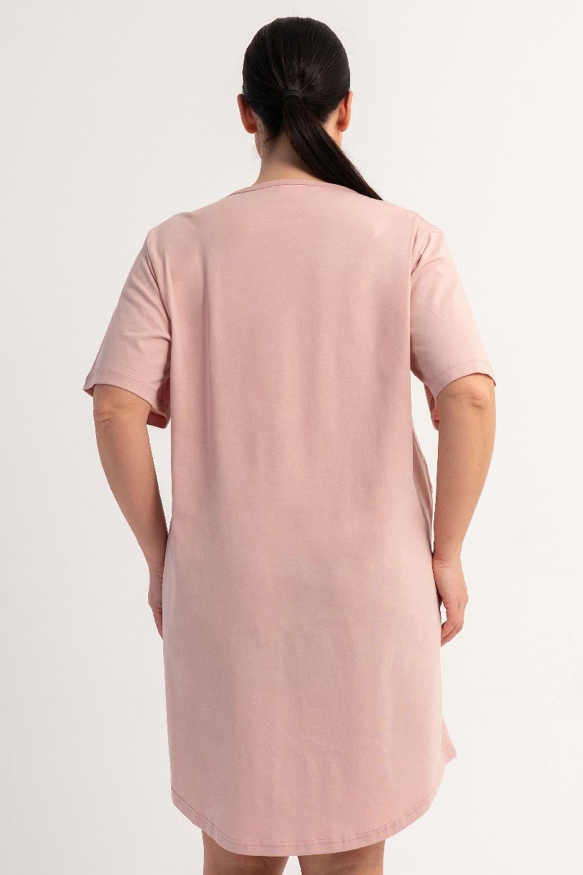 333047Kadın Büyük Beden Kısa Kollu Pudra Pembe Gecelik Tunik C9T8N0106Kısa GecelikVienettaKadın Büyük Beden Kısa Kollu Pudra Pembe Gecelik Tunik C9T8N0106