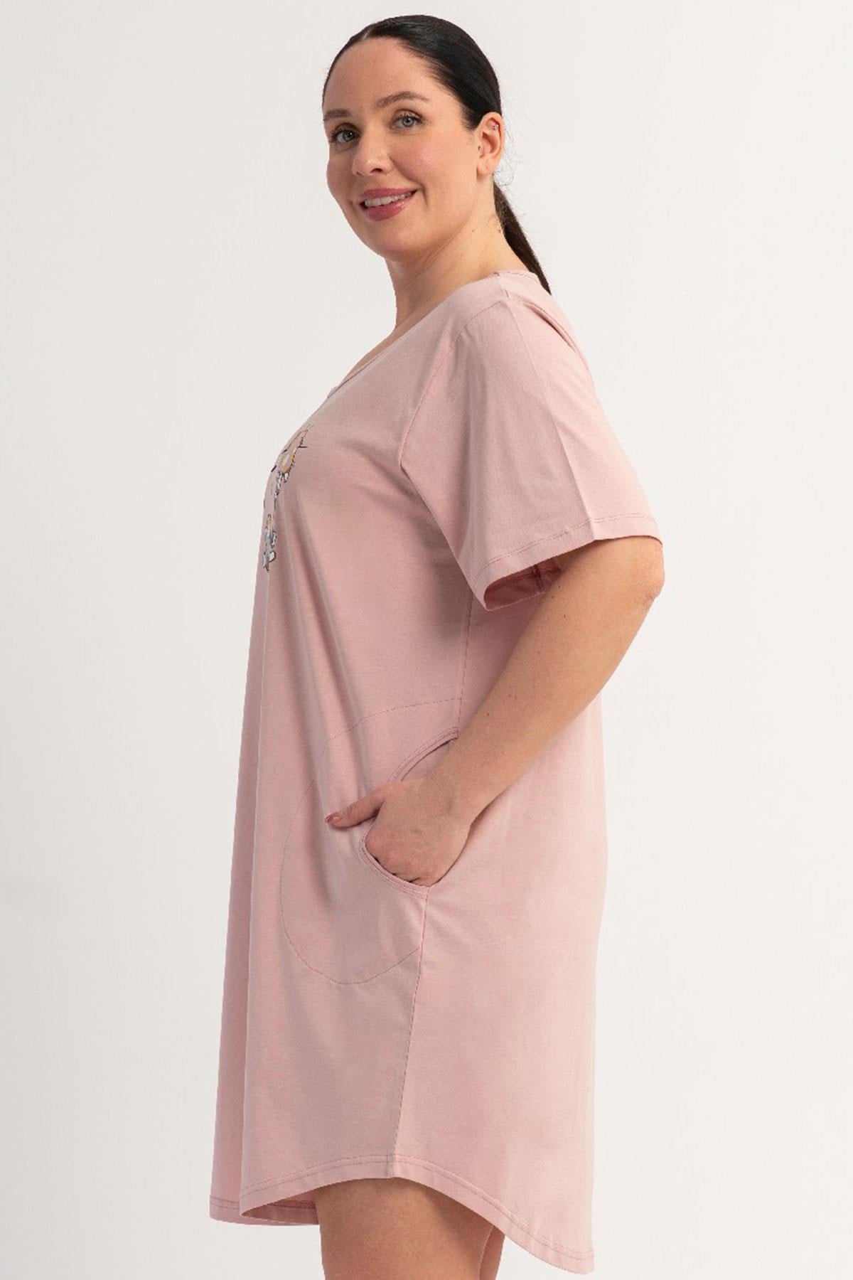 333047Kadın Büyük Beden Kısa Kollu Pudra Pembe Gecelik Tunik C9T8N0106Kısa GecelikVienettaKadın Büyük Beden Kısa Kollu Pudra Pembe Gecelik Tunik C9T8N0106
